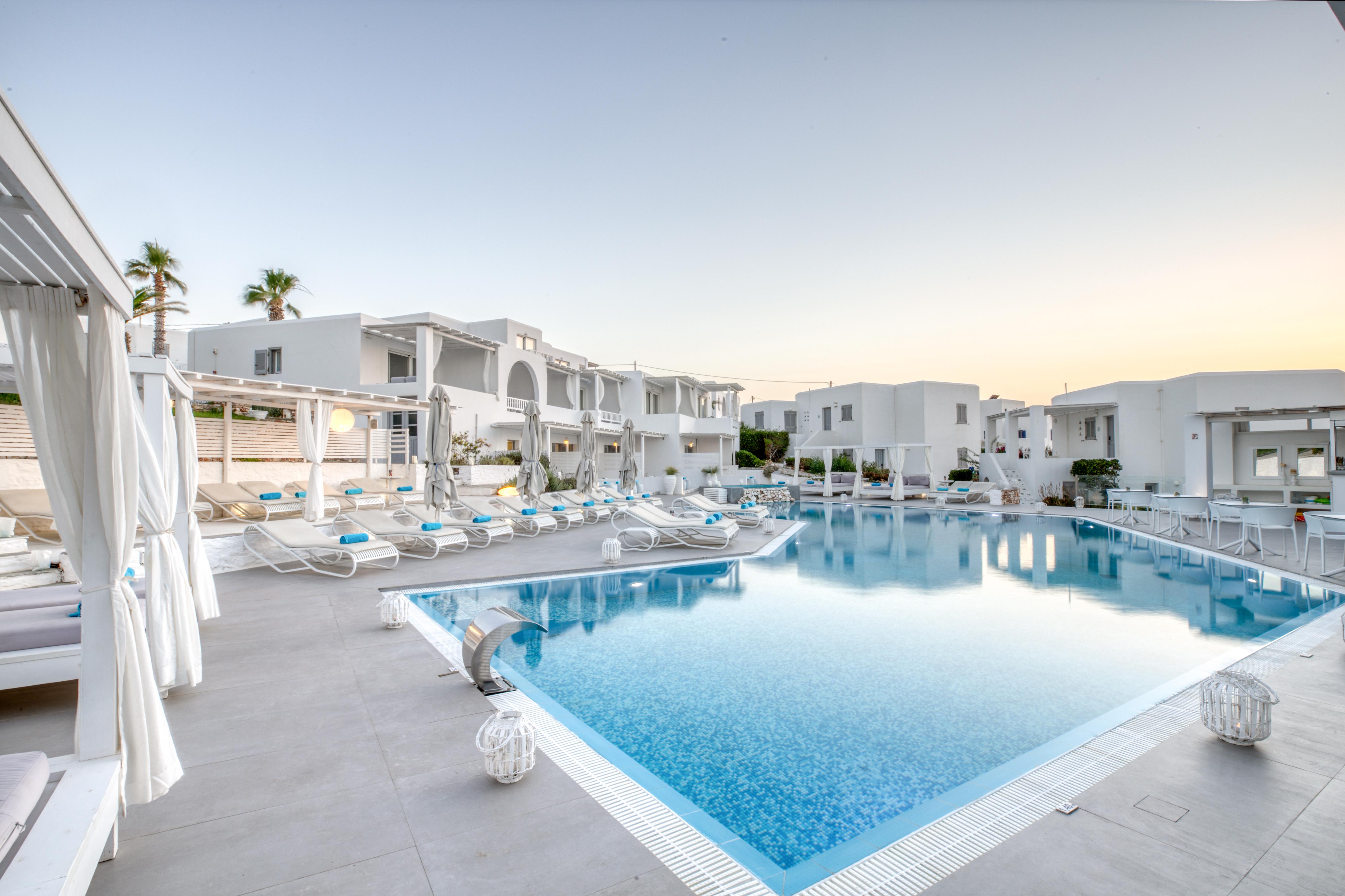 Hotel Andronis Minois Parasporos