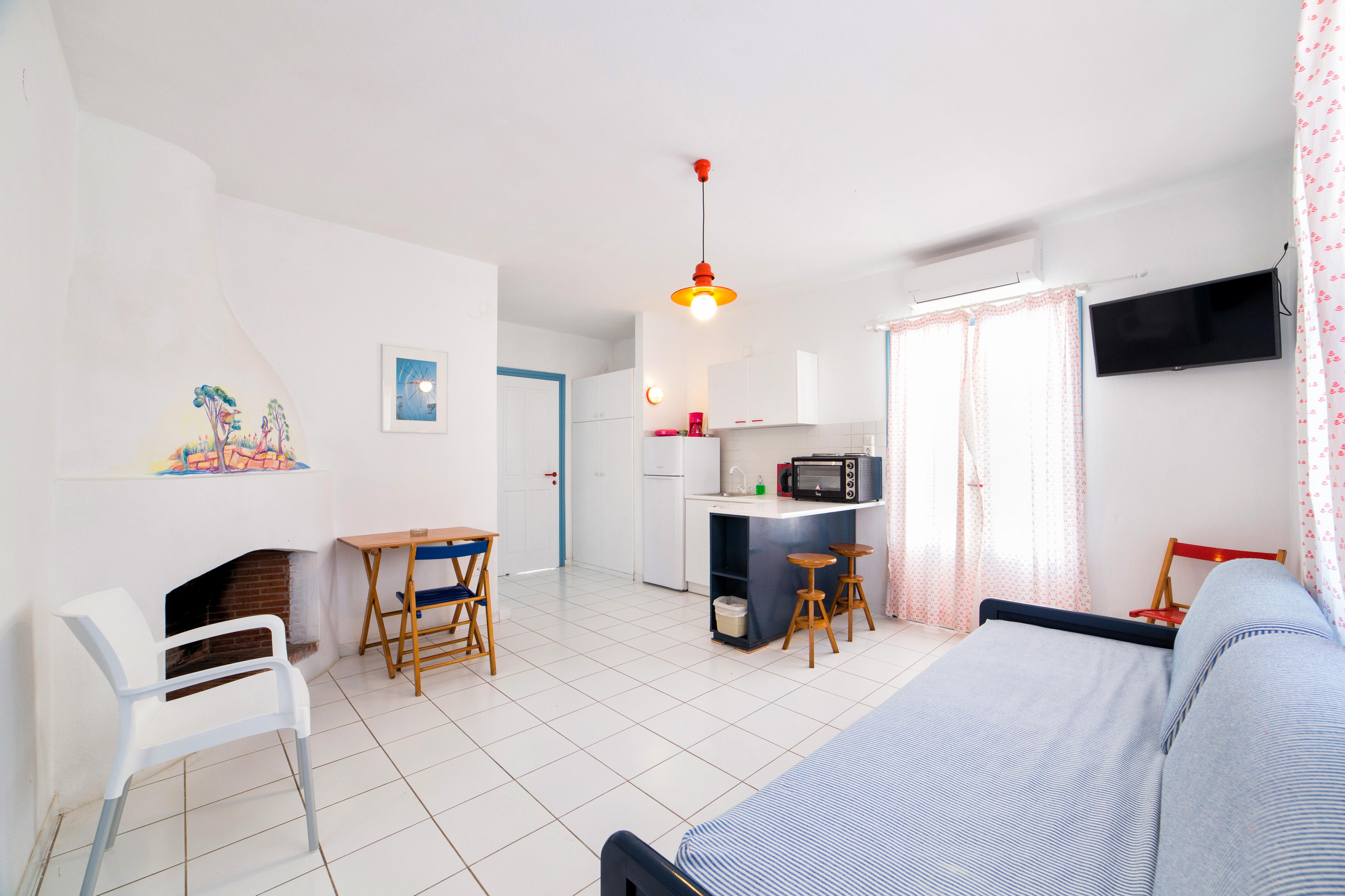 Fivos Apartment *
