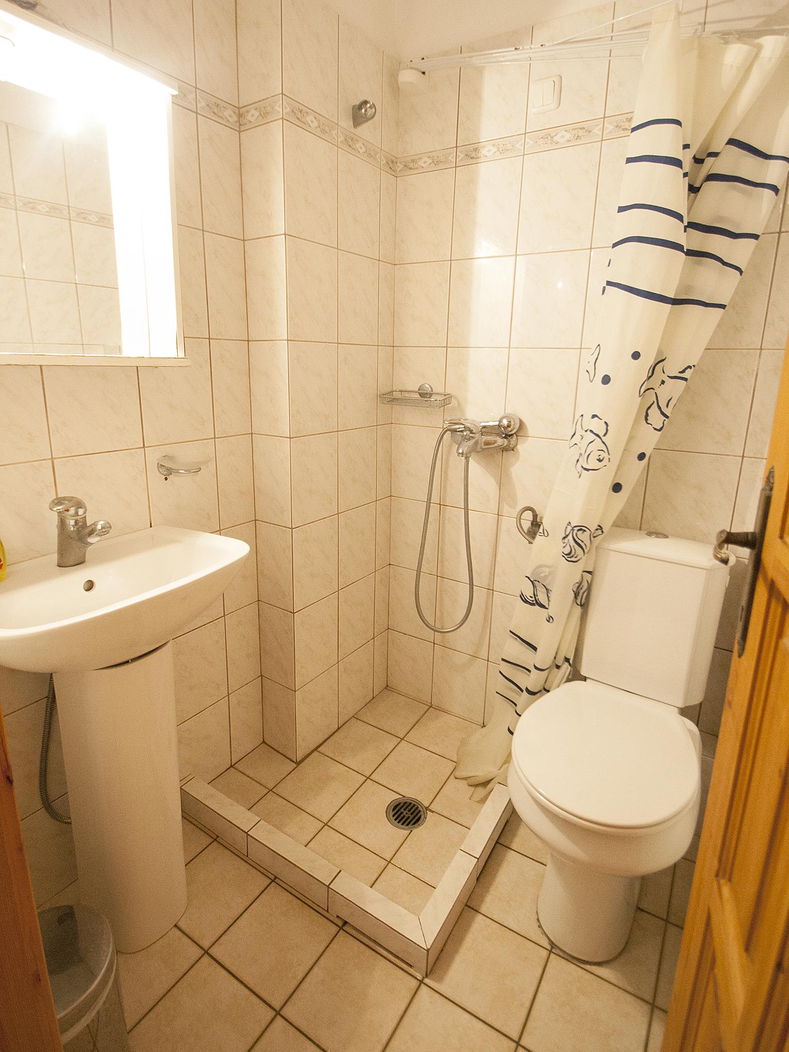 Laura Skiathos Guest house