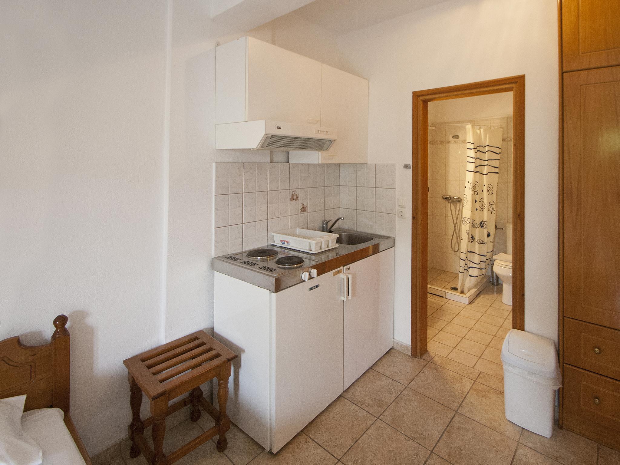Laura Skiathos Guest house