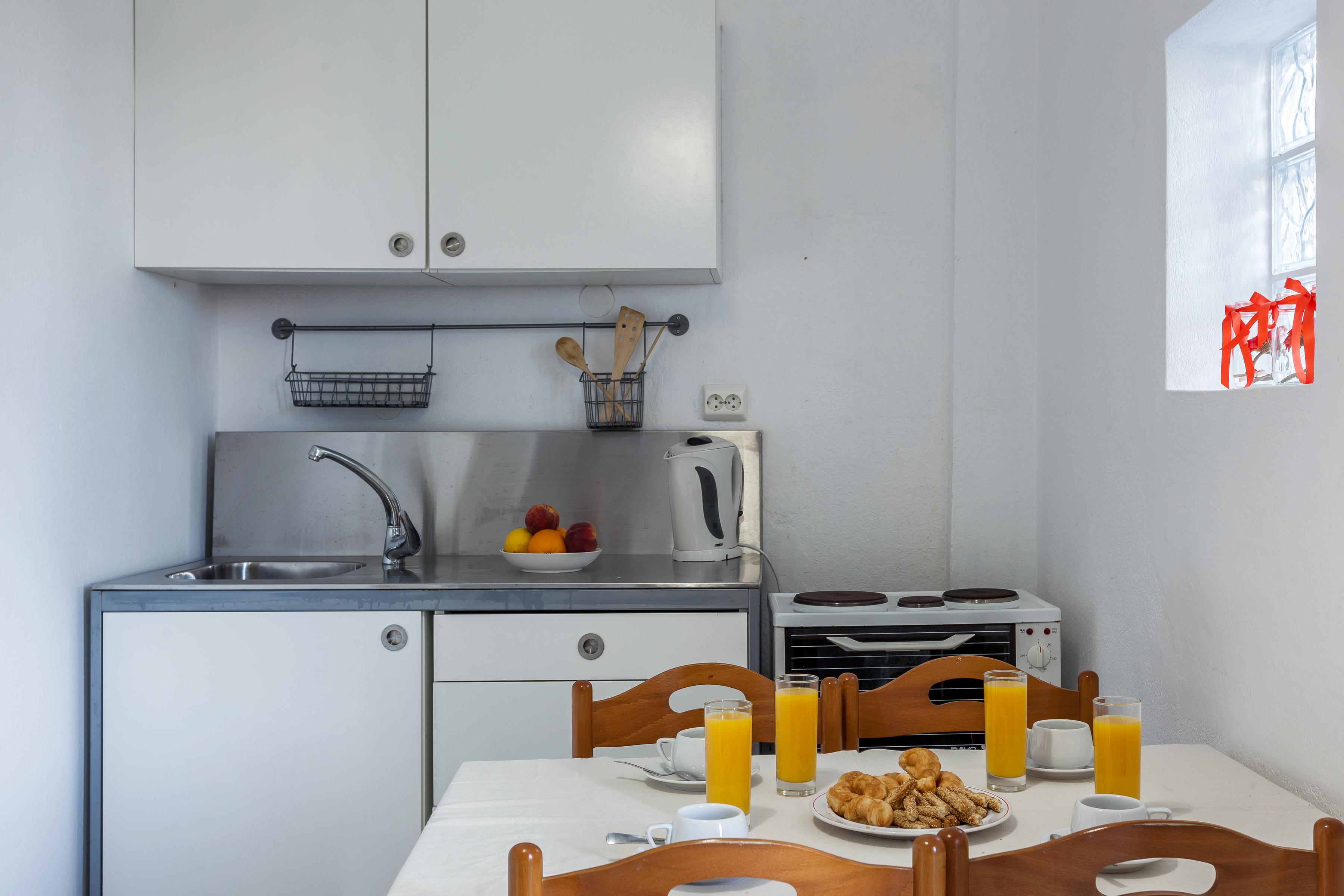 Argo Guest house