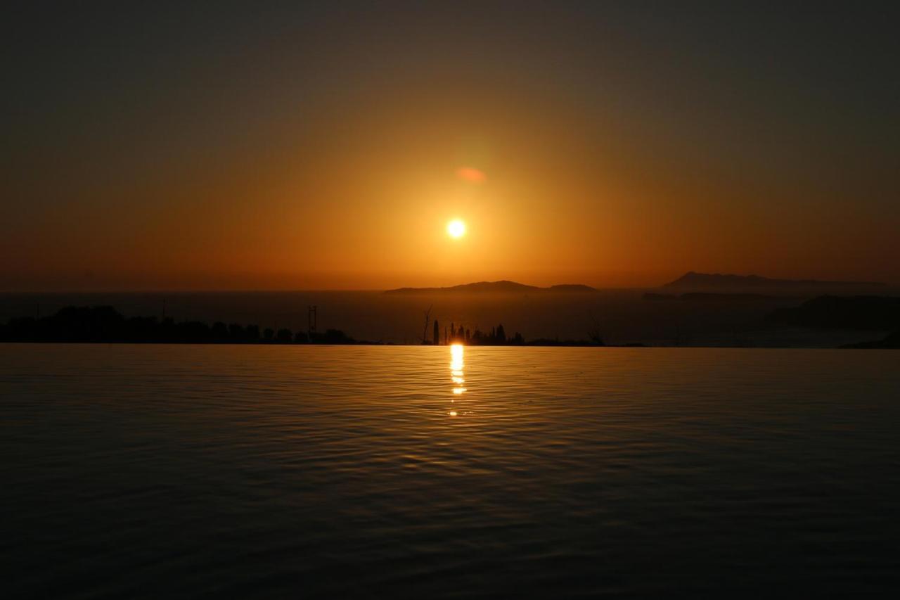 Villa Sunset Sea View 8 *