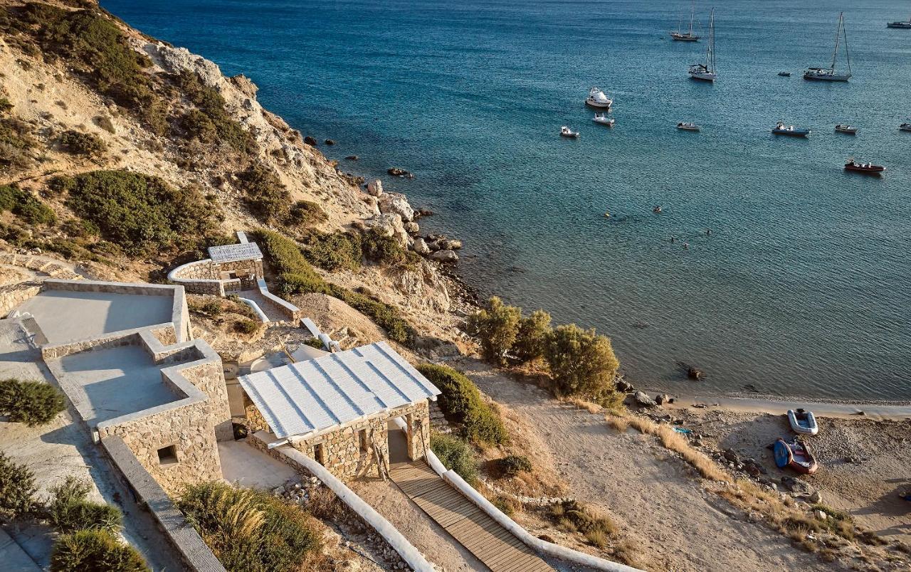 Ninos Villa *