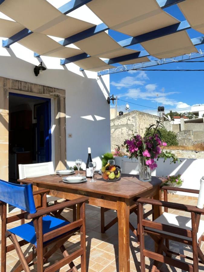 Kostas House Holiday home Kamilari