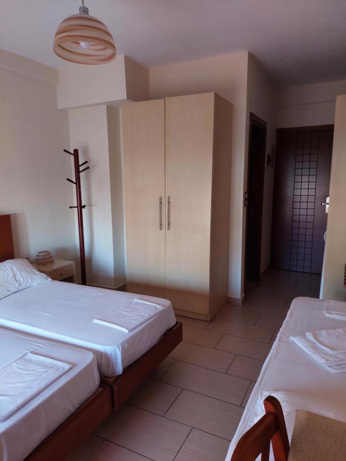 Telethrio Apartment