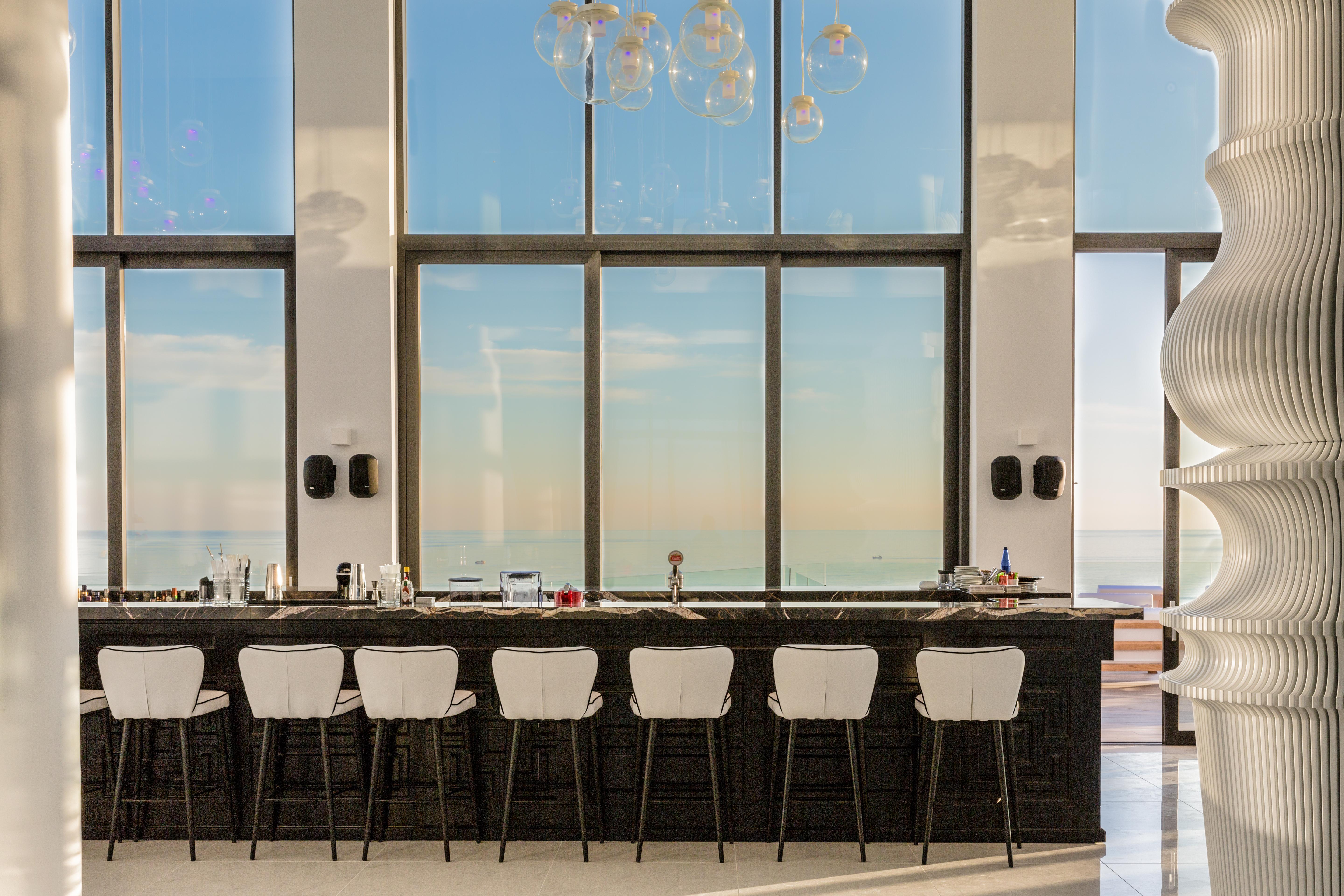 Abaton Island & Resort 5*