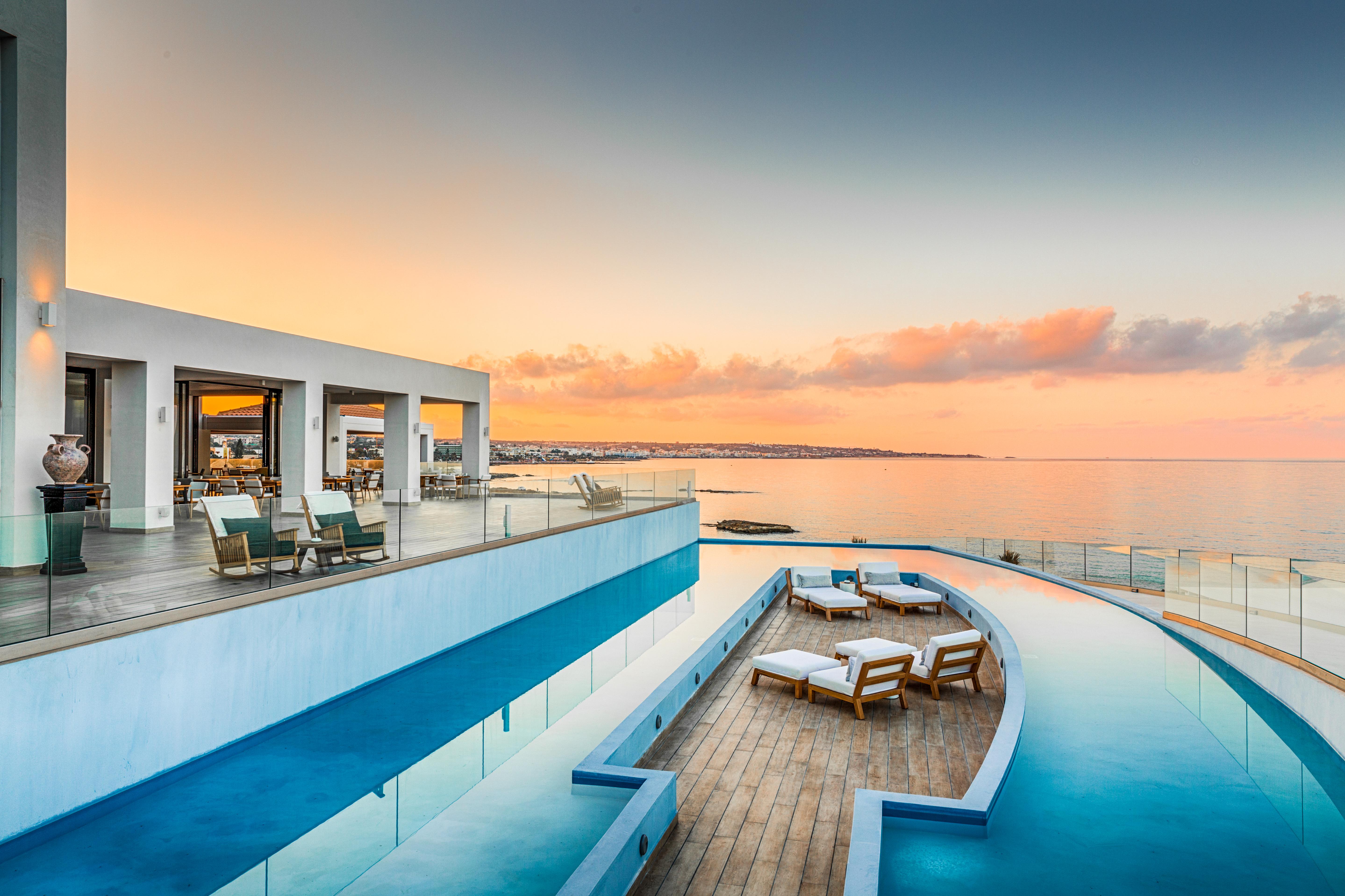 Abaton Island & 5* Hersonissos (Crete)