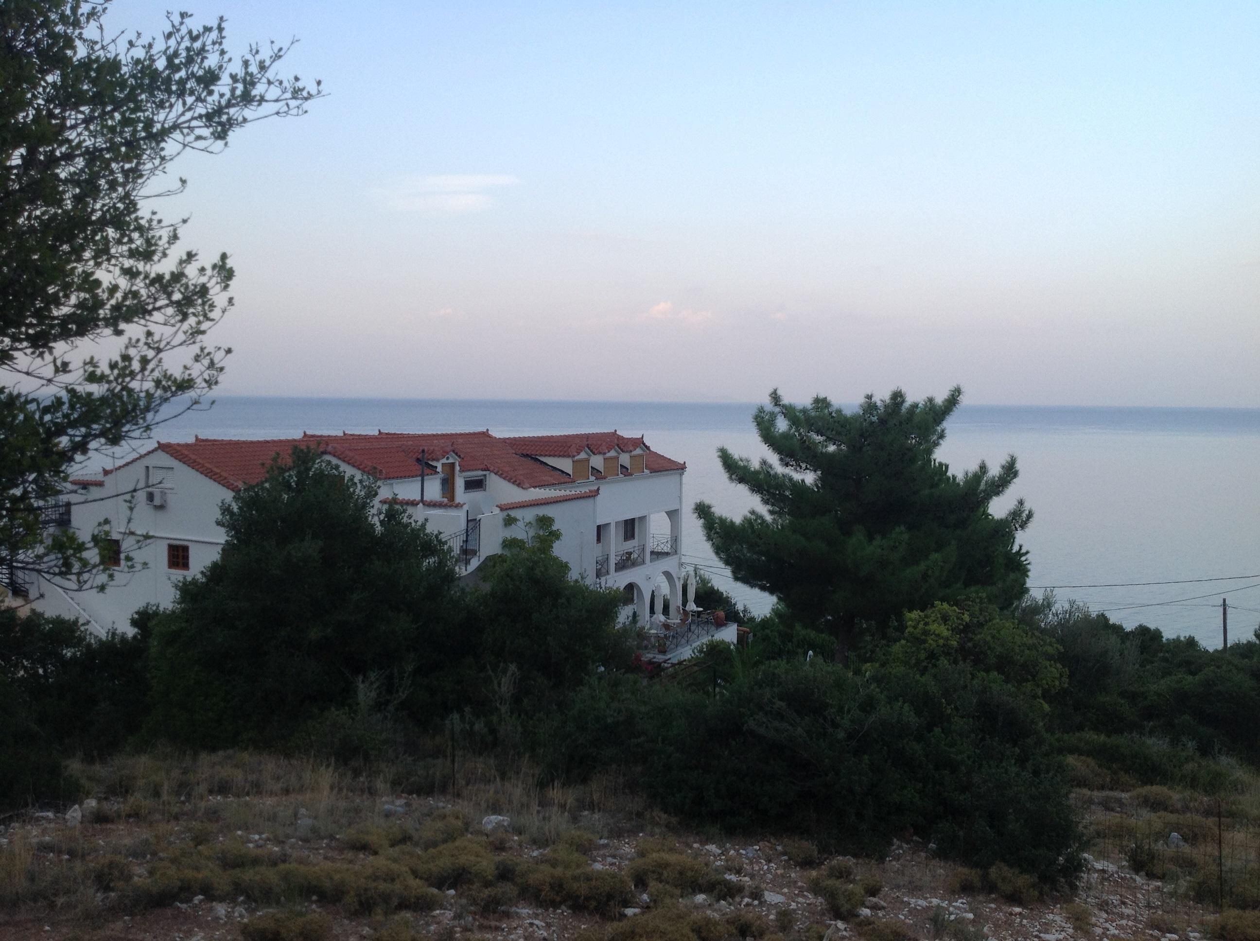 Aparthotel Travlos