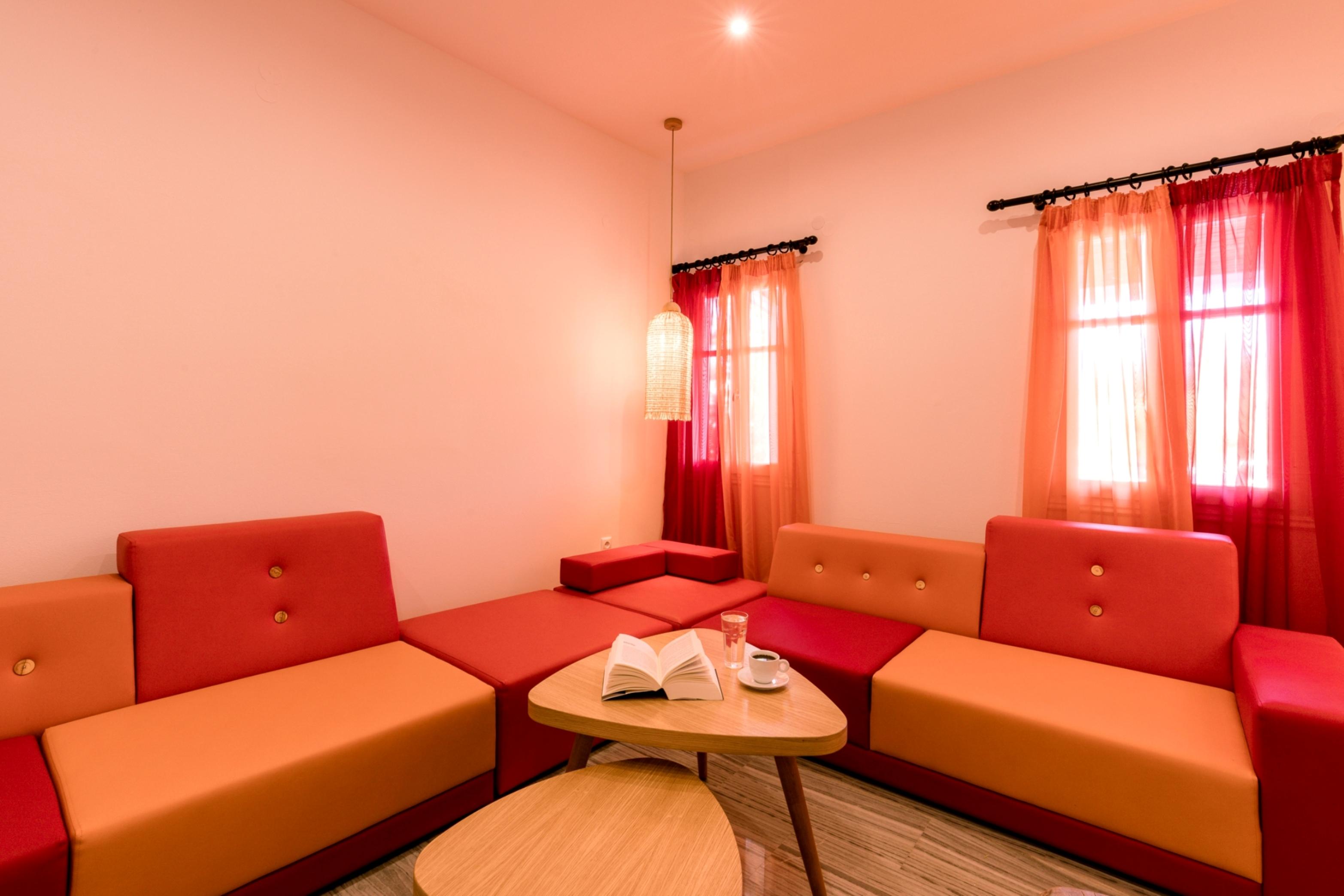 Acqua Vatos Hotel 3*