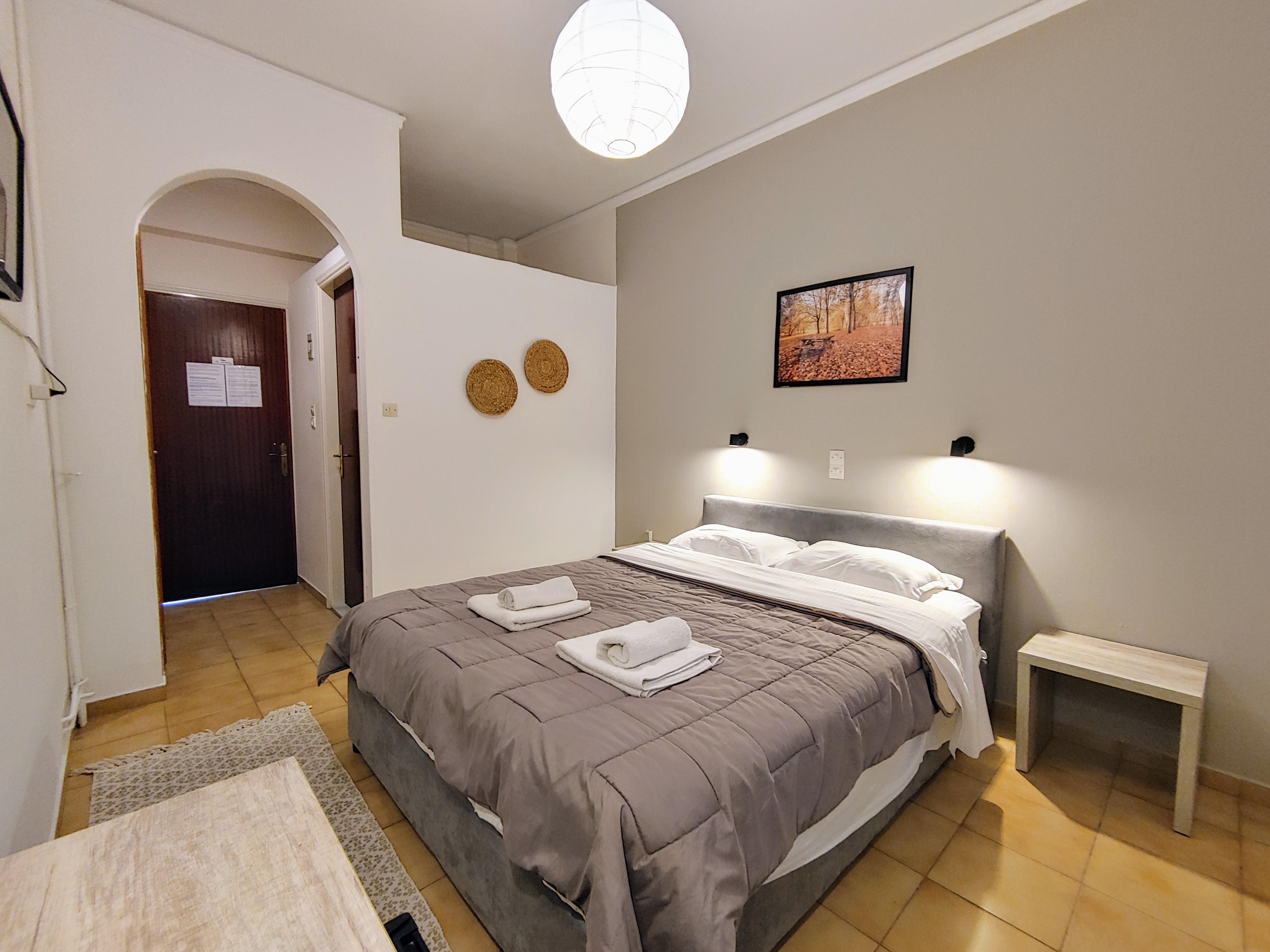 Hotel Aegina 2*