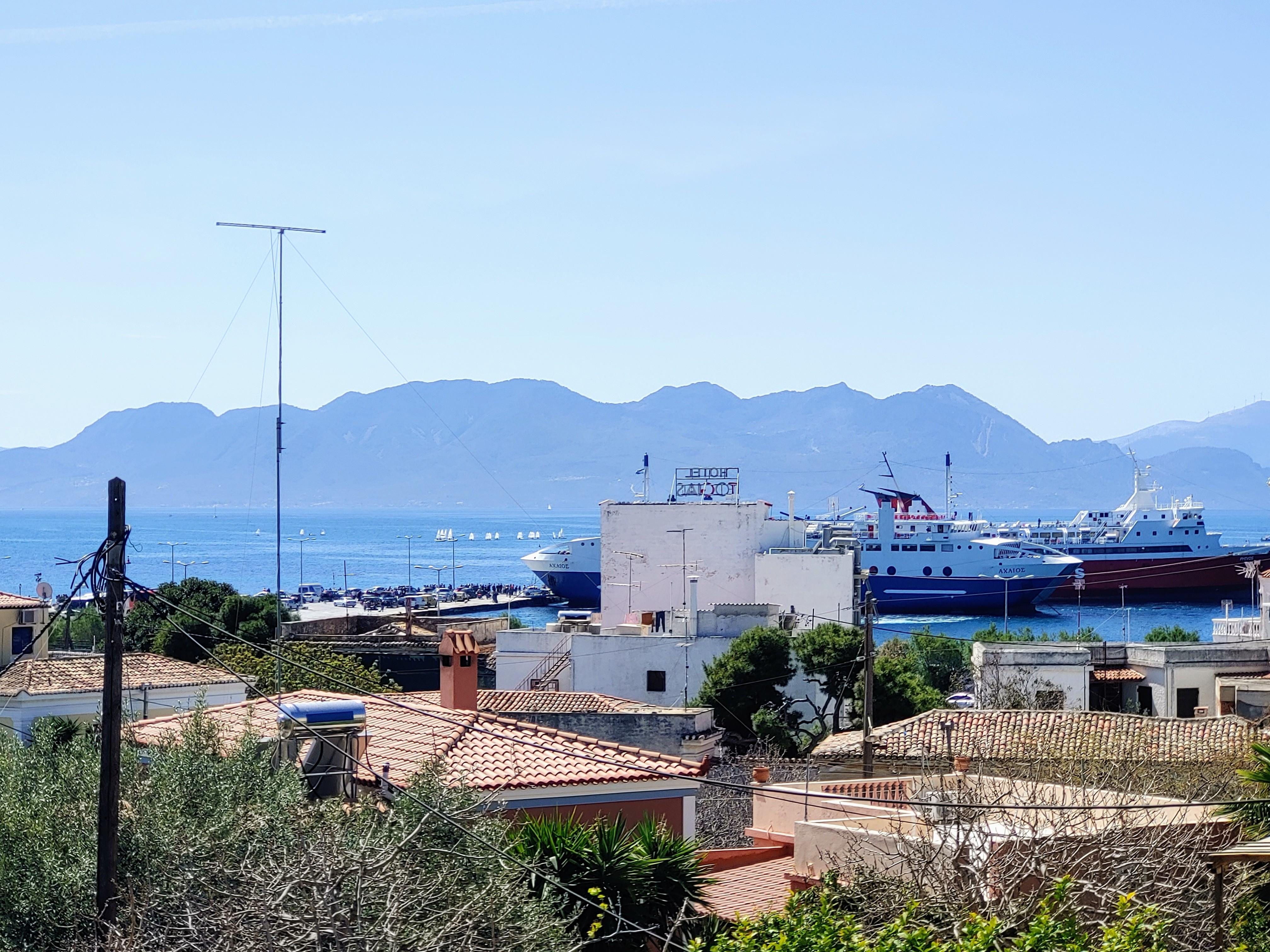 Hotel Aegina 2*