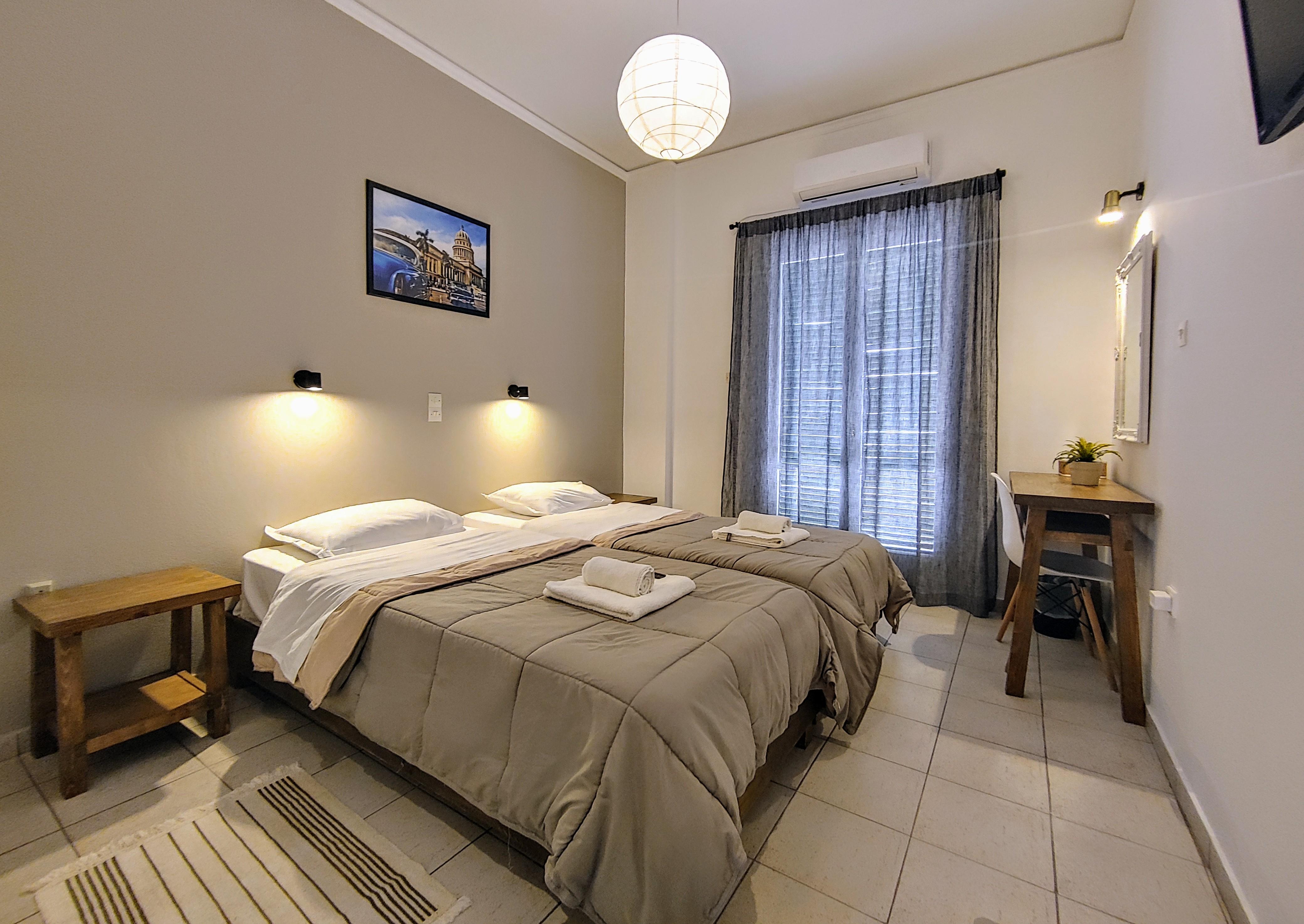 Hotel Aegina Hotel 2*