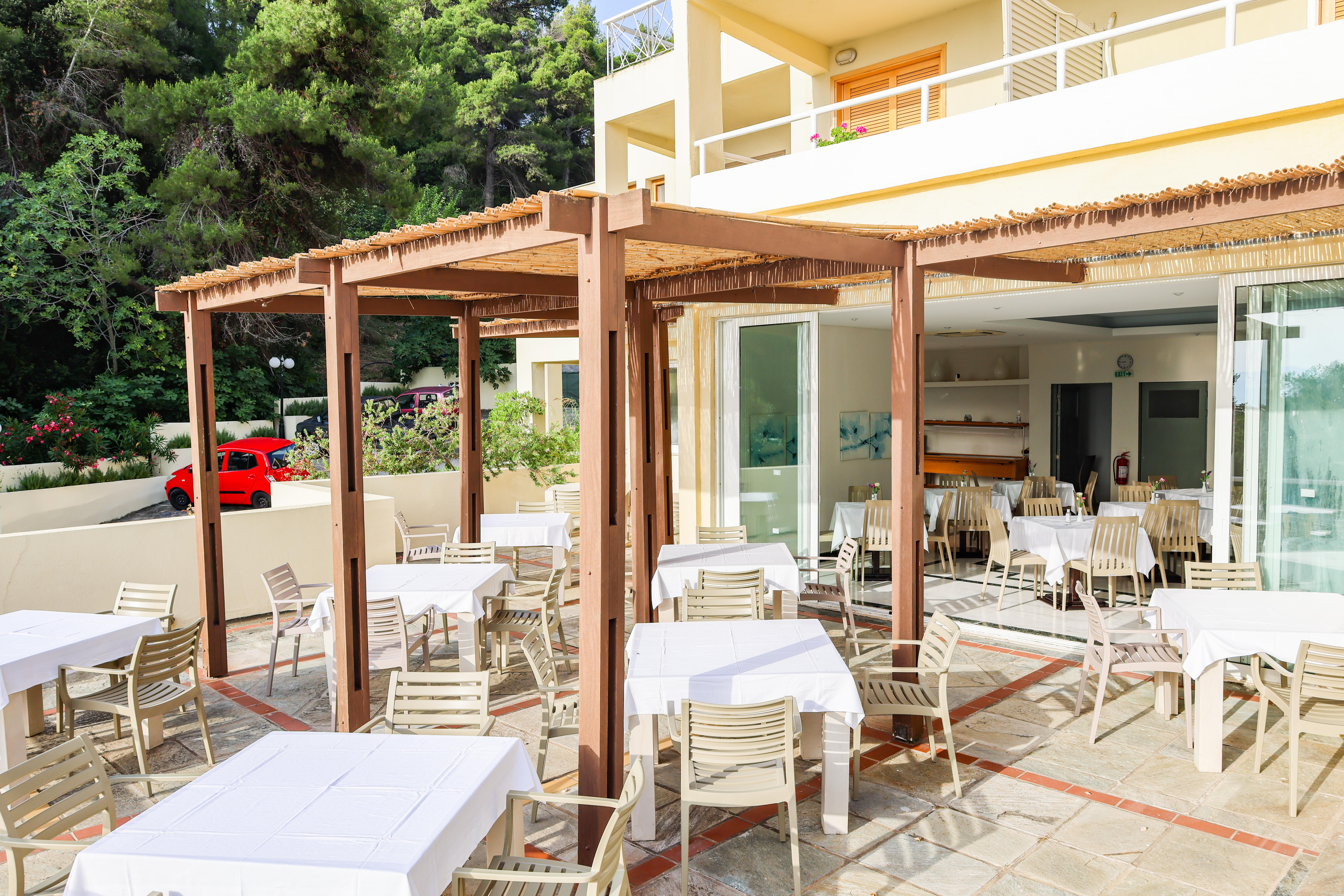 Hotel Kanapitsa Mare 4*