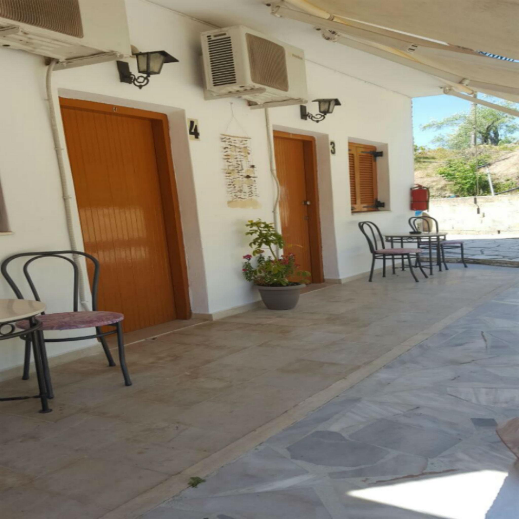 Nychterida Hotel
