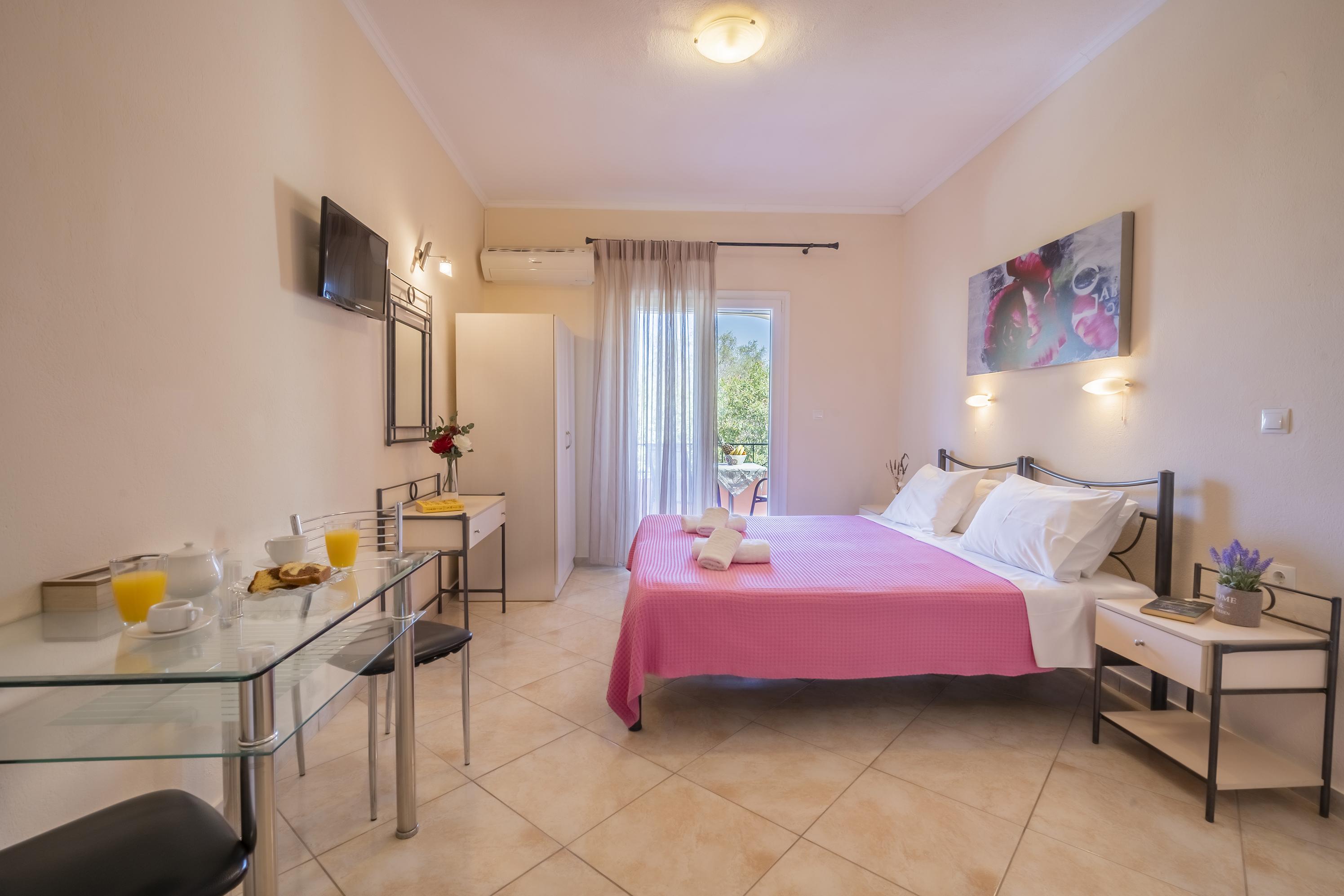 Ziogas Luxury Dassia (Corfu)