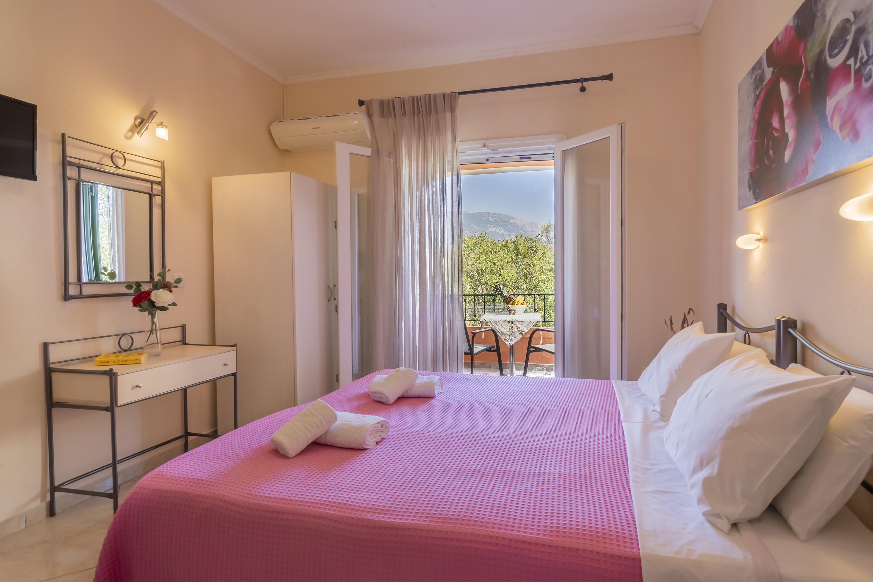 Ziogas Luxury Apartment *