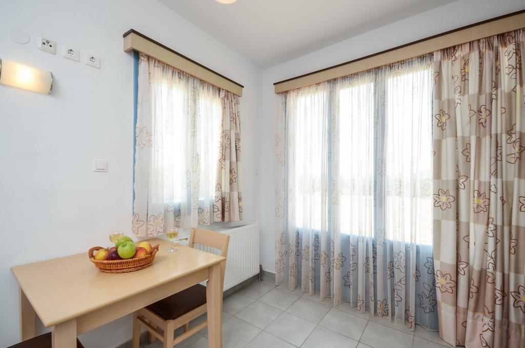 Apartment Camping Naxos City