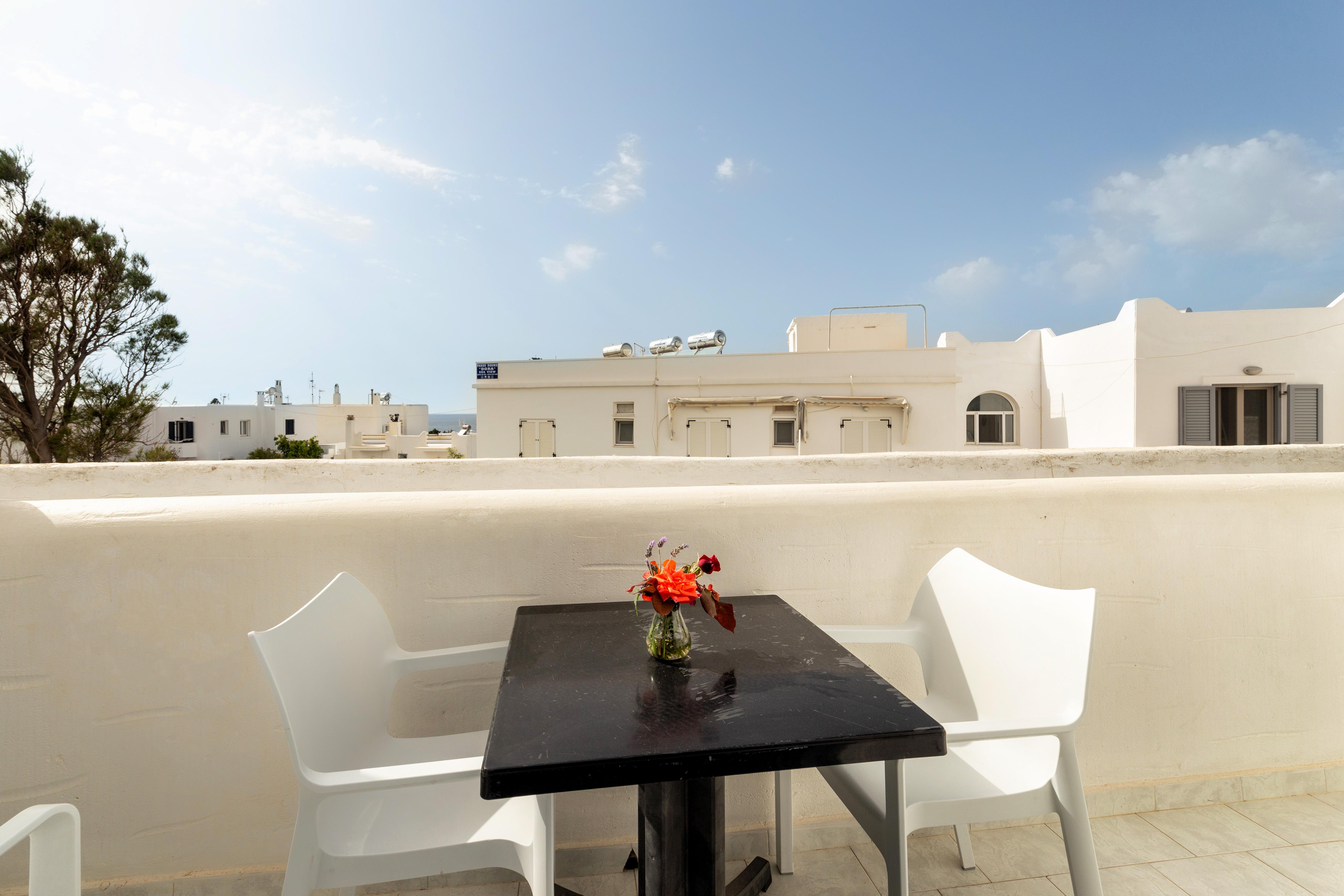 Aparthotel Stratos &