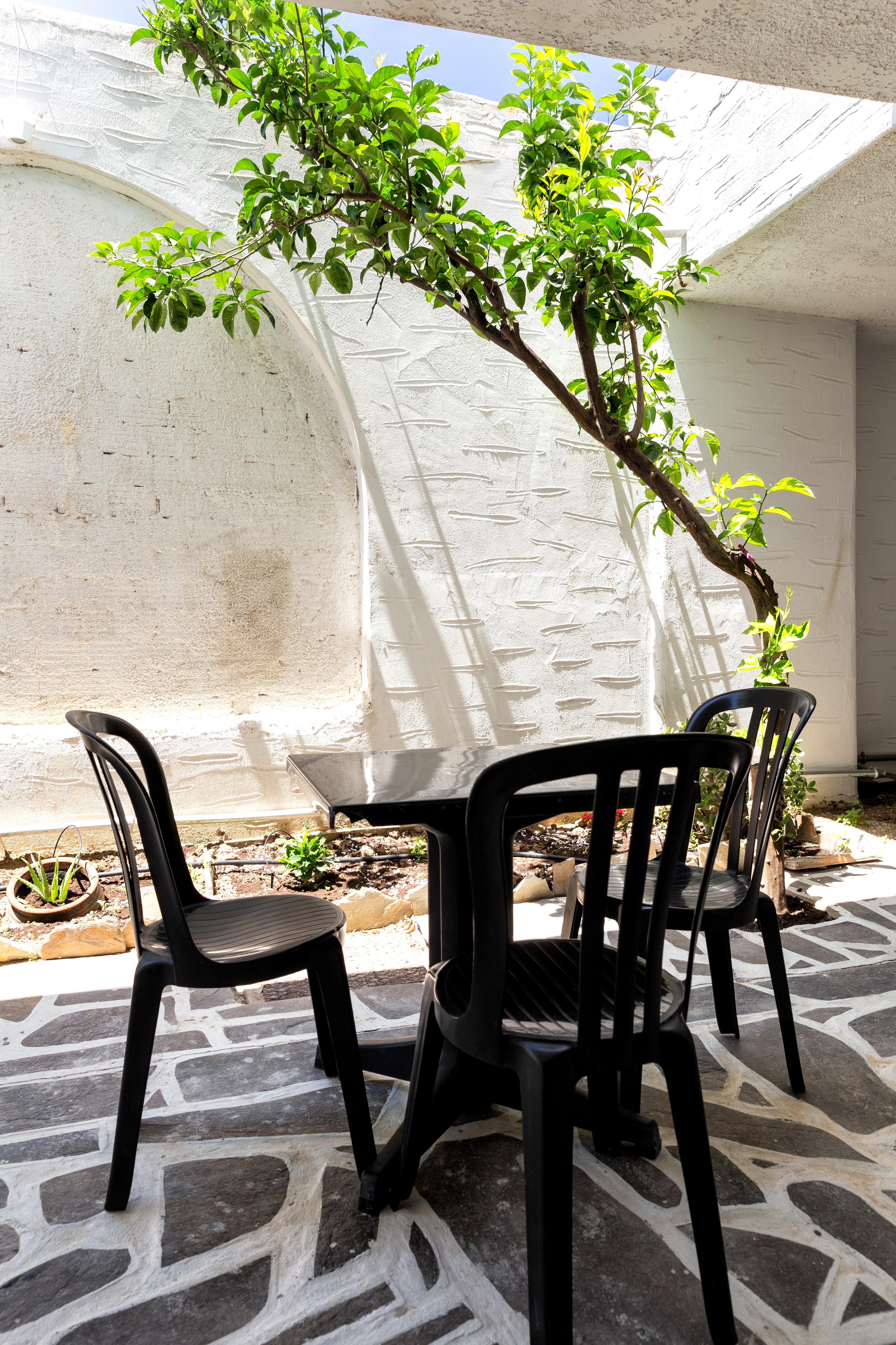 Stratos & Parikia (Paros)