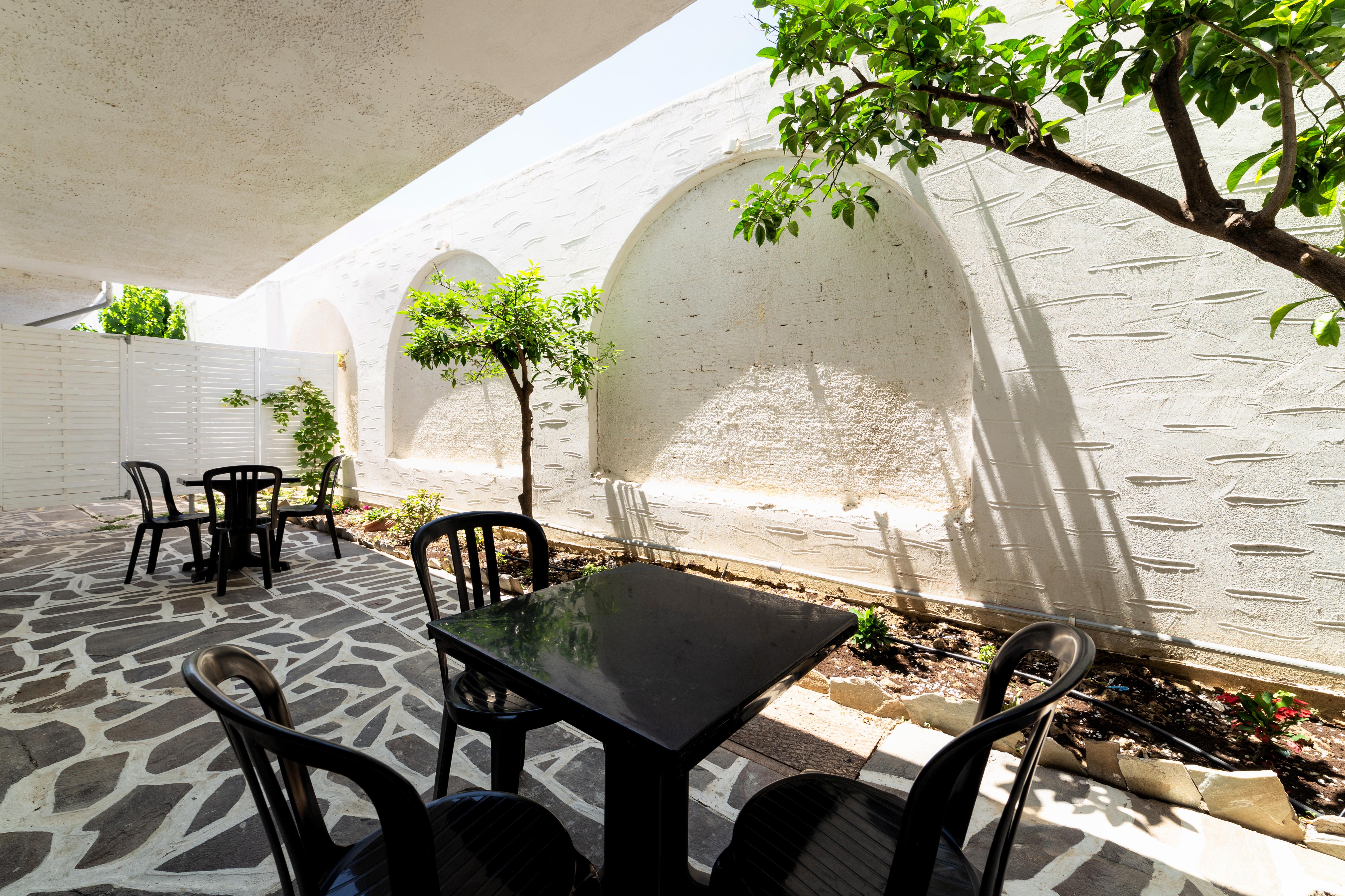 Aparthotel Stratos & 3*