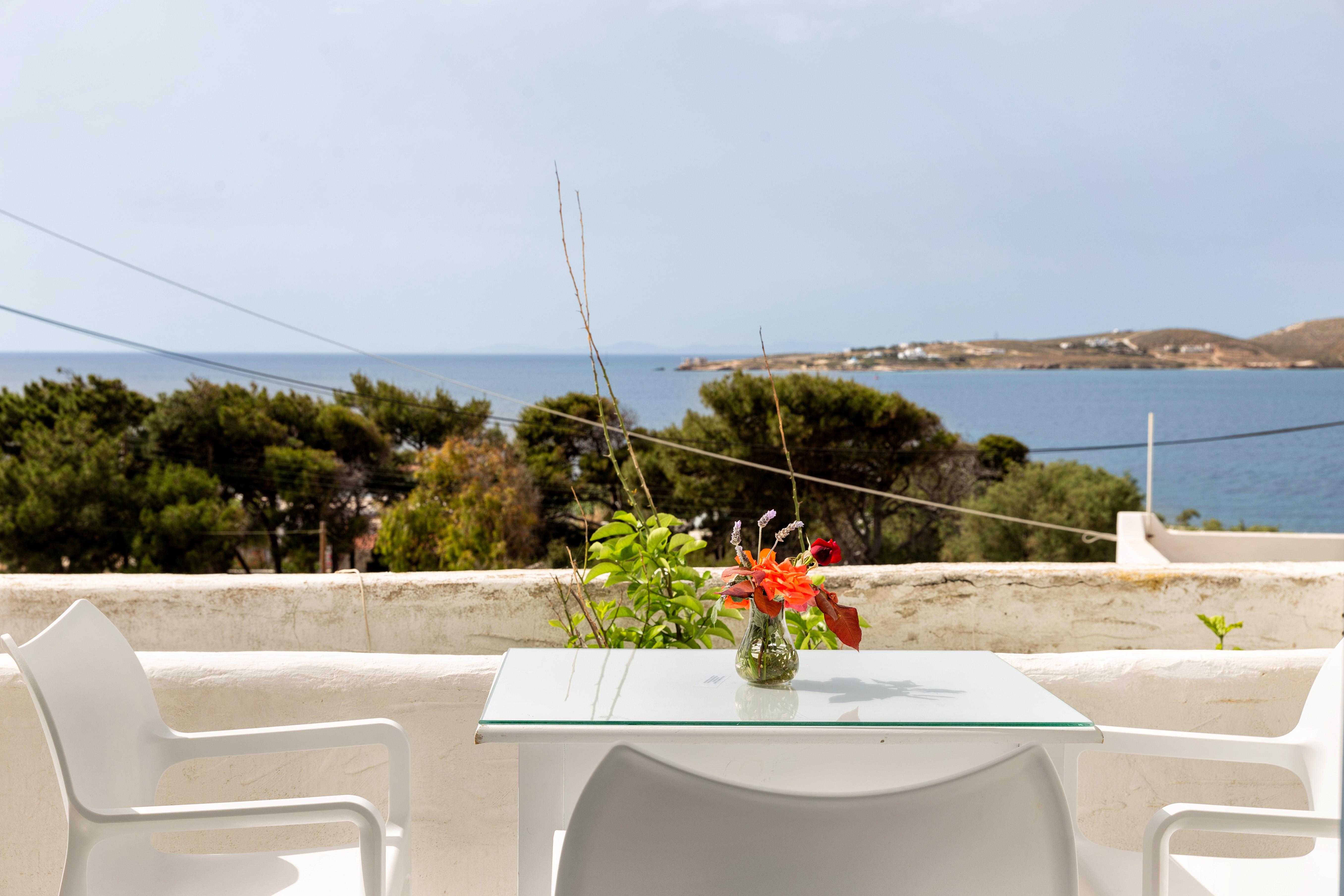 Aparthotel Stratos & Parikia (Paros)