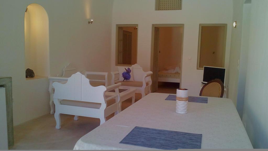 Aparthotel Filotimo Cave 3*