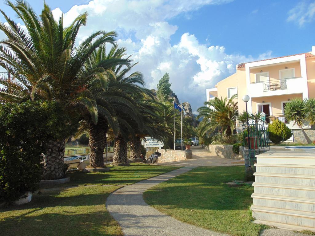 Apollon Aparthotel Plomari