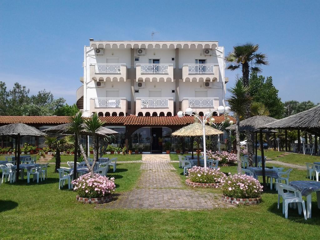 Hotel Lidra 2*