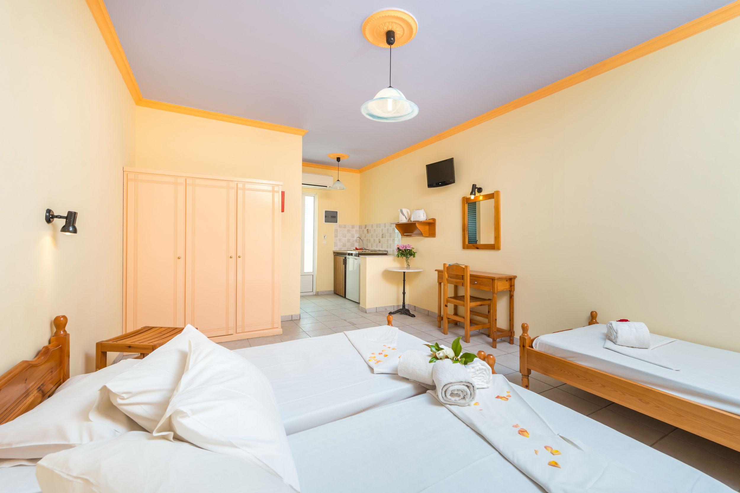 Aparthotel Athina