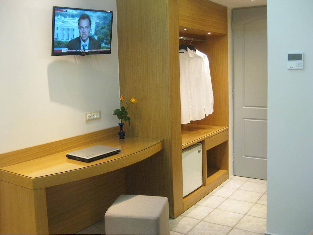 Hotel Achilles 3*