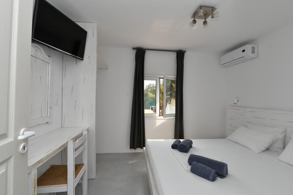 Hotel Surfing Santa Maria (Paros)