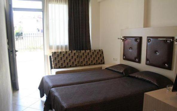 4-you 3* Metamorfosi (Sithonia)