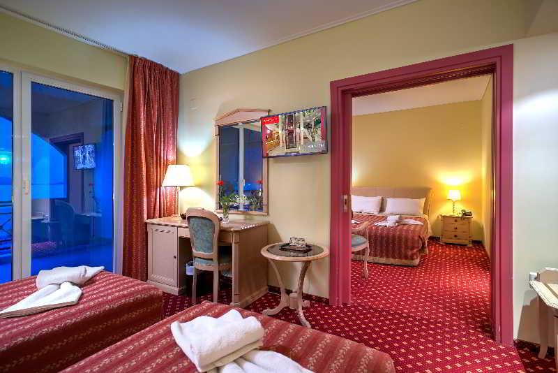 Angelika Pallas Hotel 3*