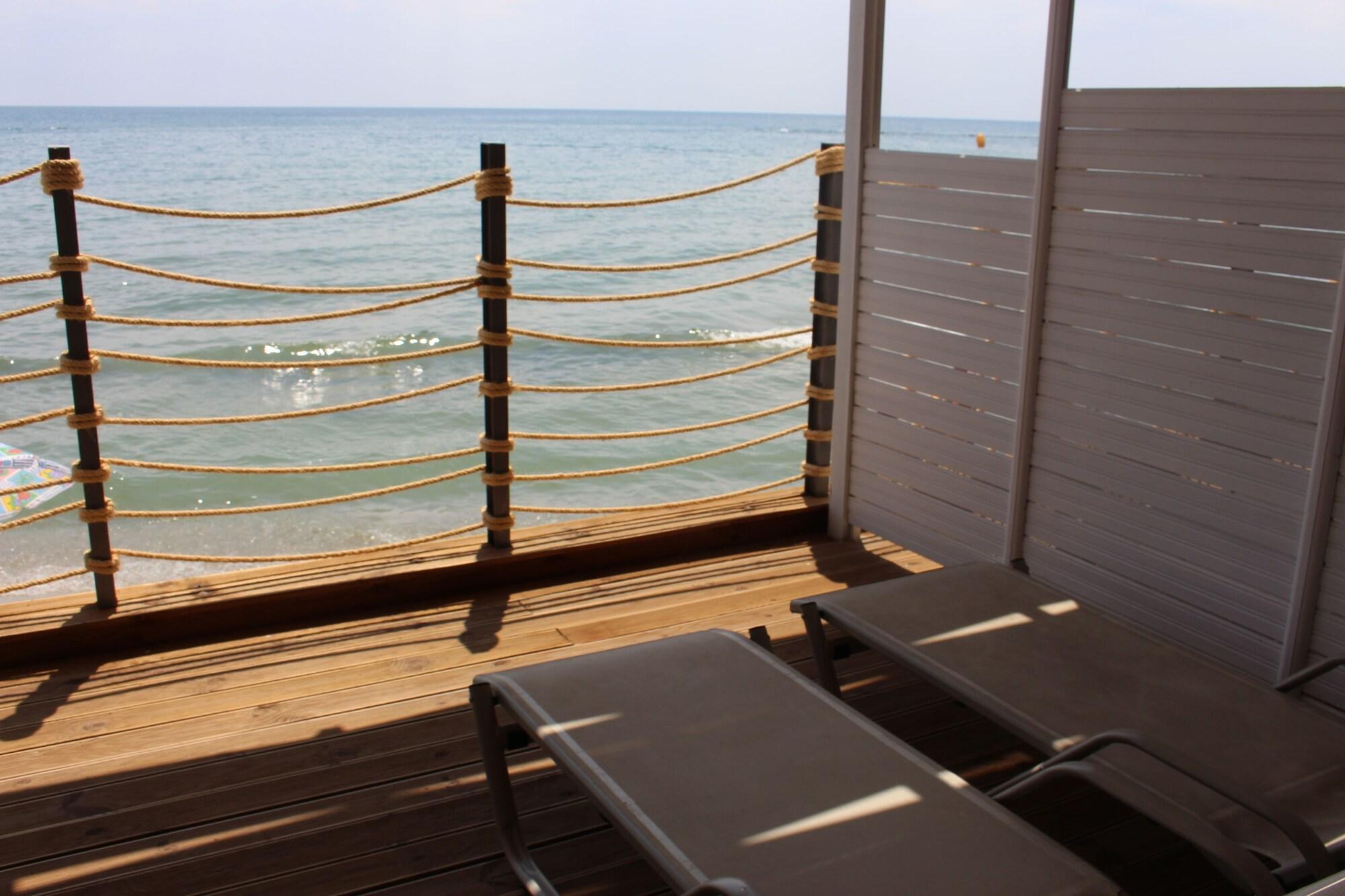 Boutique 3* Paralia Katerinis