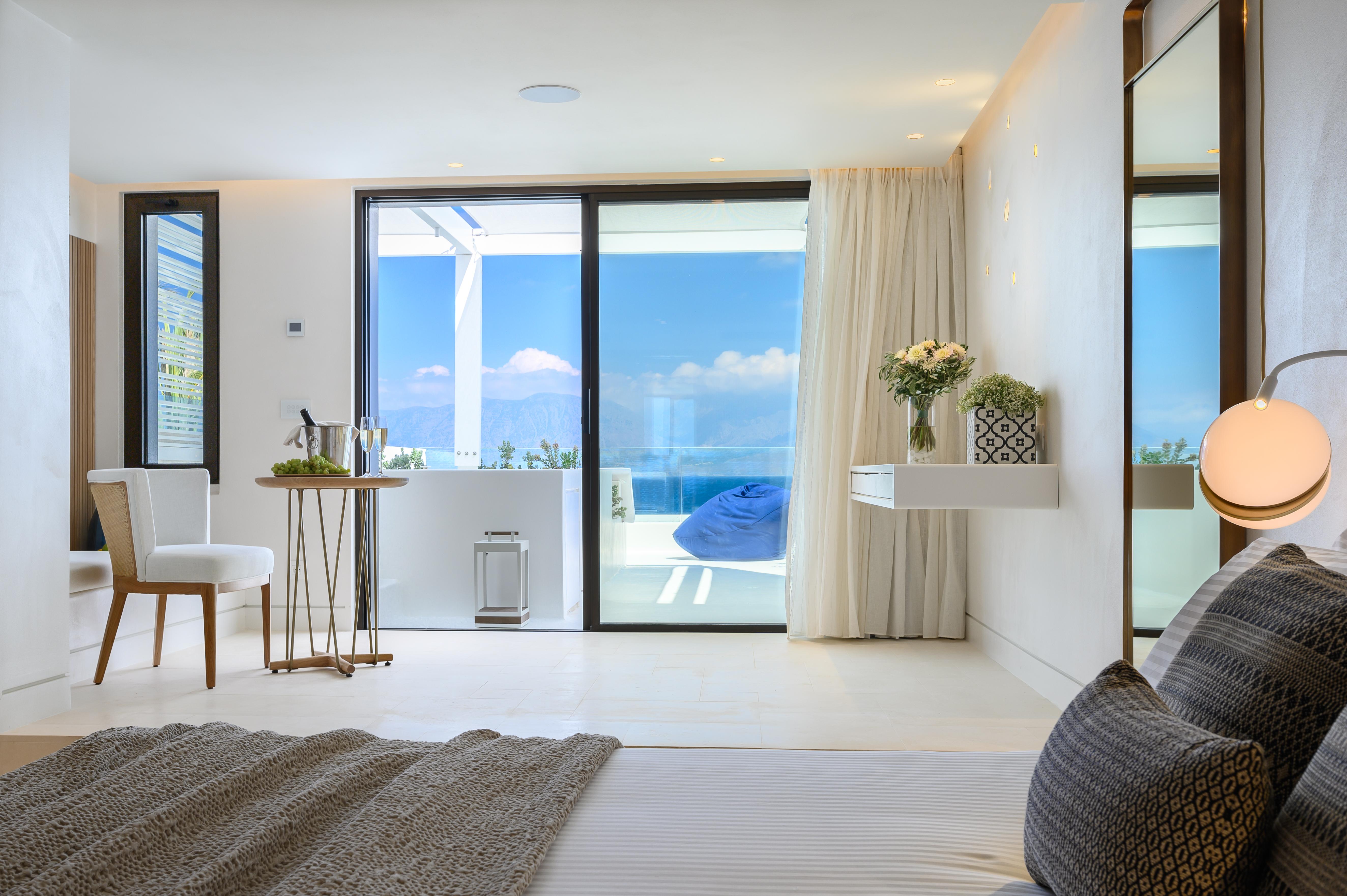 The Island Concept Luxury Boutique Heated Pool Hotel 5*