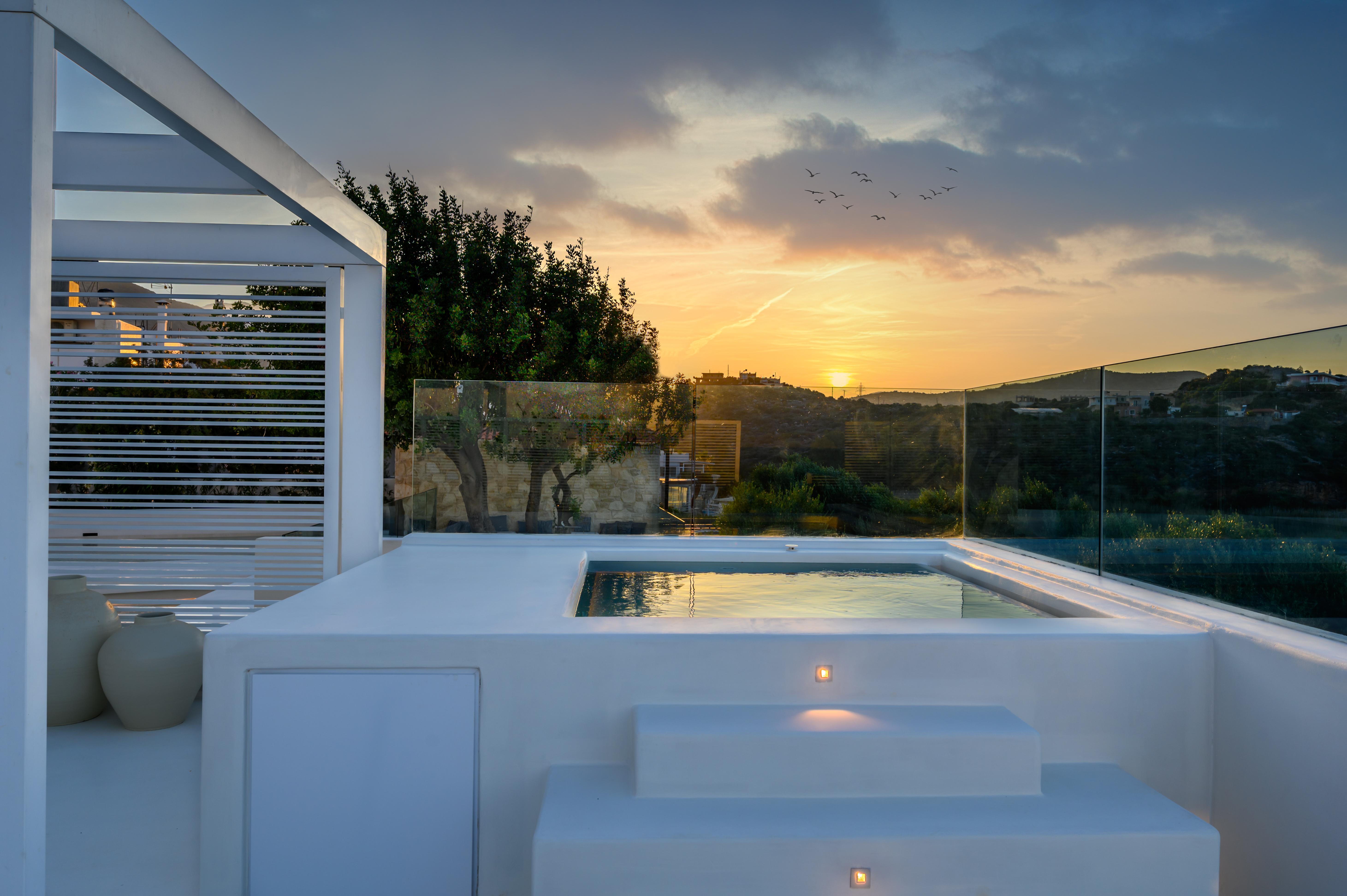The Island Concept Luxury Boutique Heated Pool