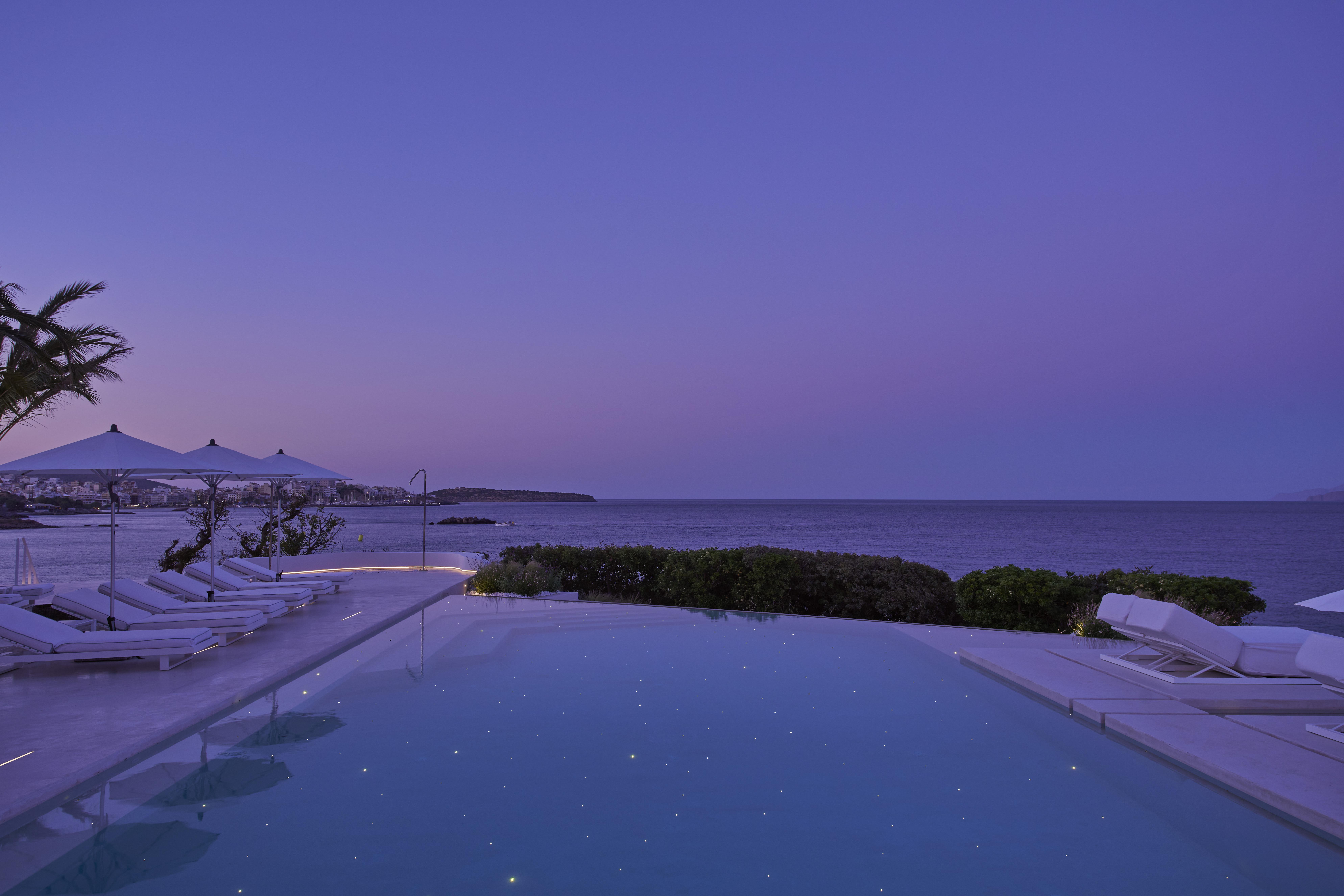 The Island Concept Luxury Boutique Heated Pool Hotel 5*