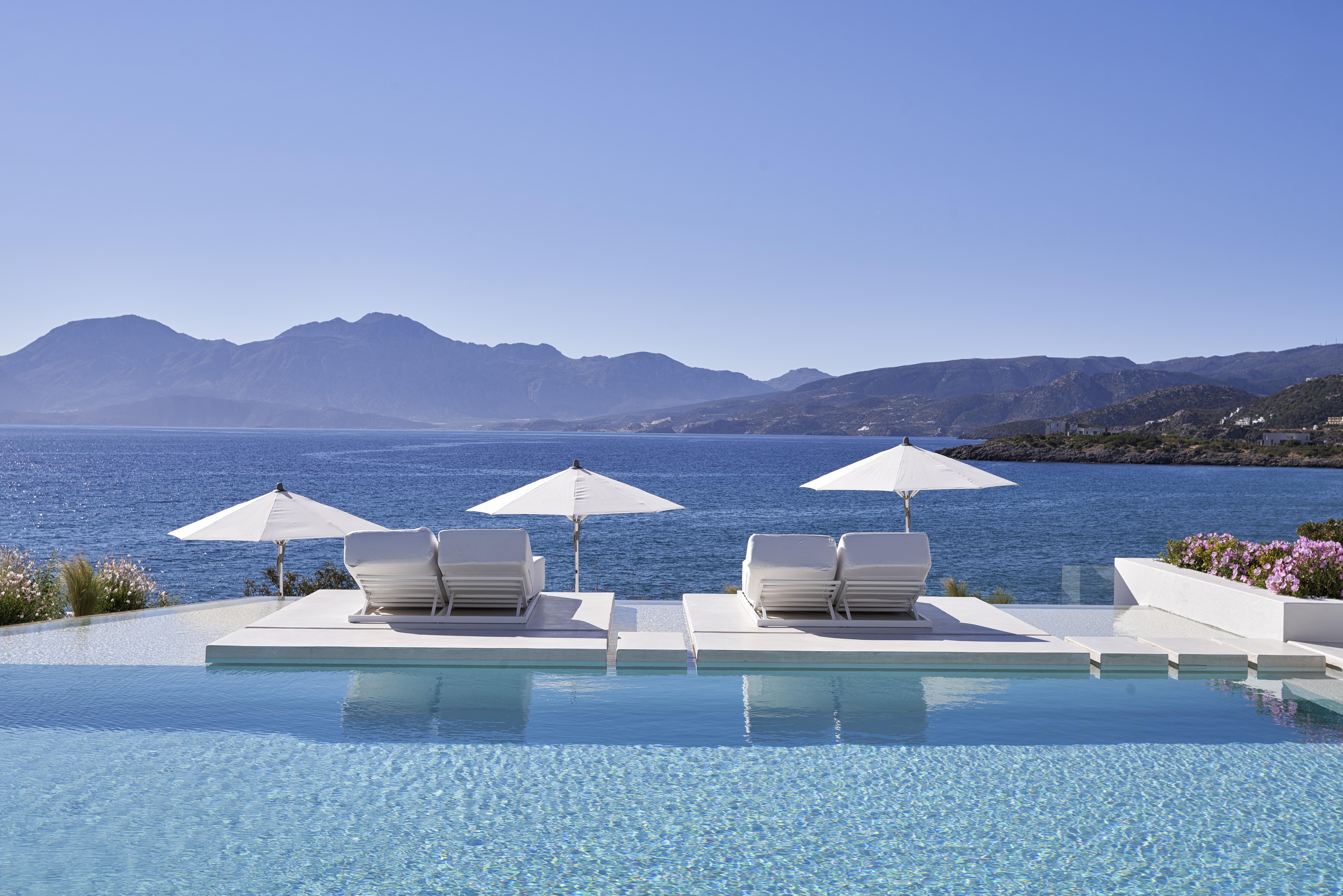 The Island Concept Luxury Boutique Heated Pool 5*
