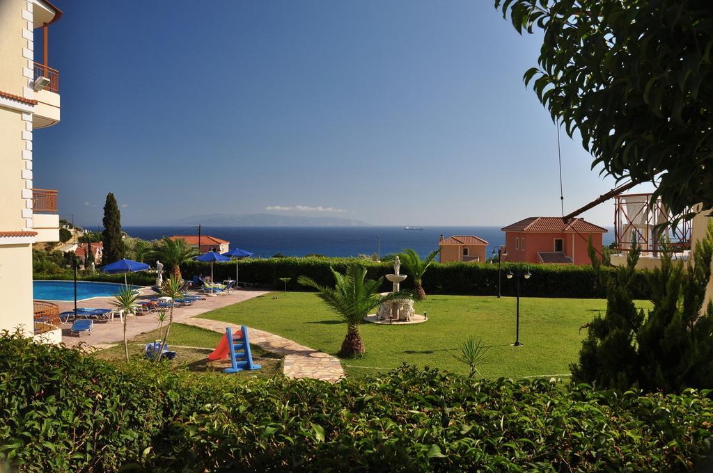 Marina-anna Aparthotel 3*