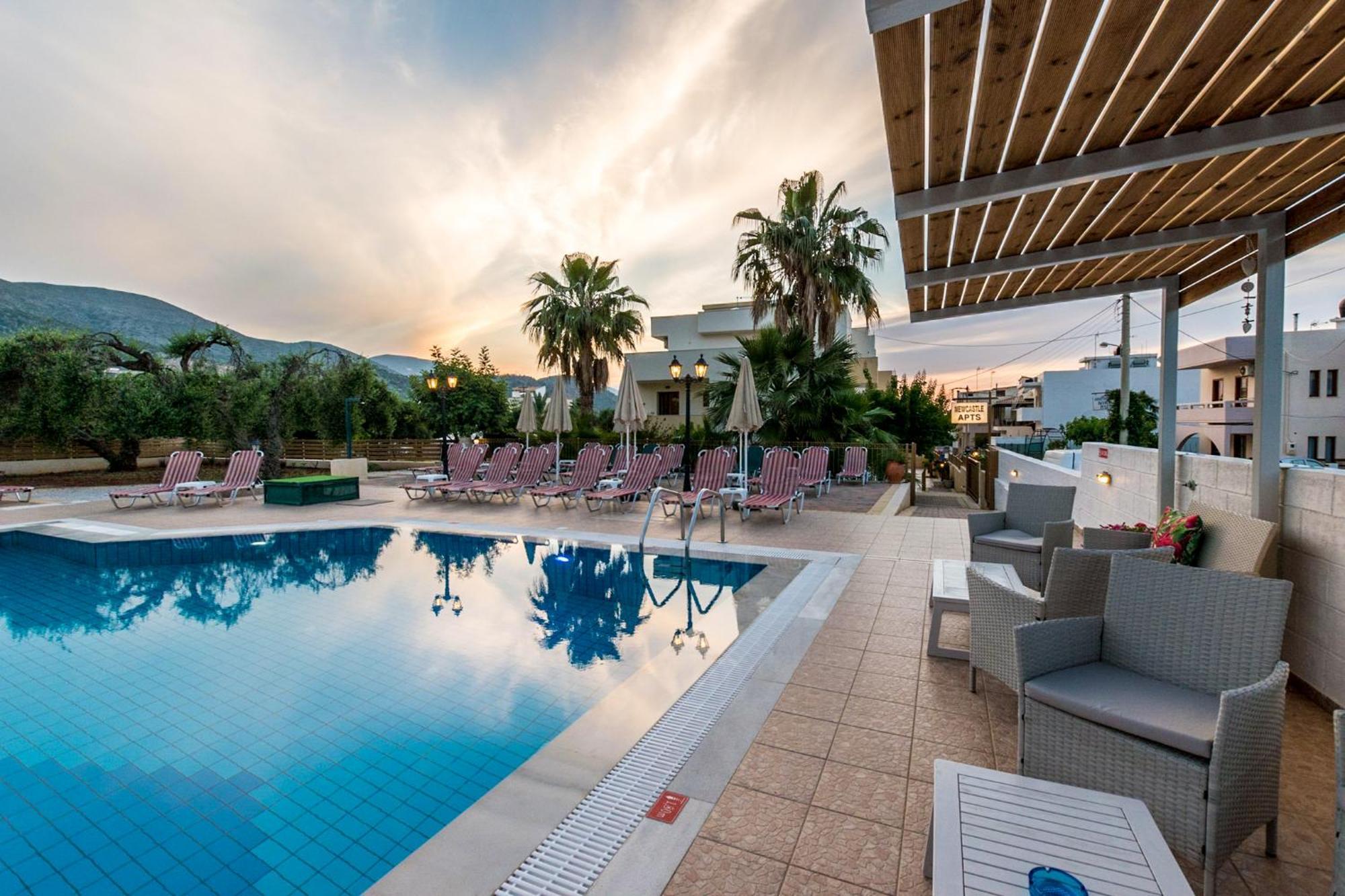 Newcastle * Malia (Crete)