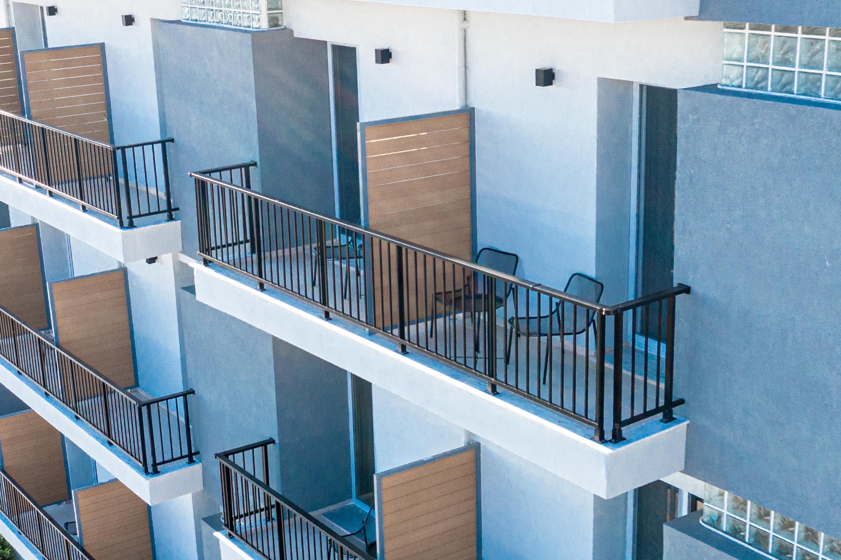 31 Doors Alexandroupoli