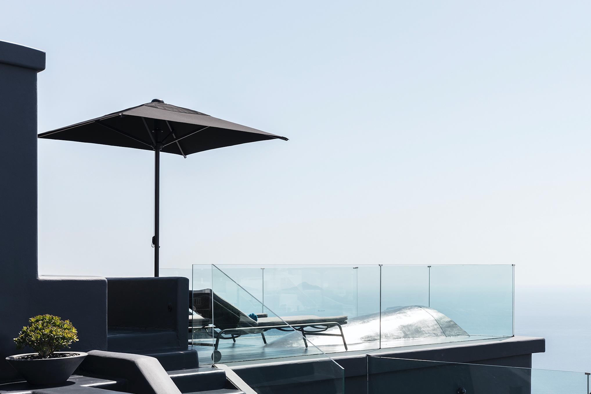 Hotel Kivotos Santorini 5*