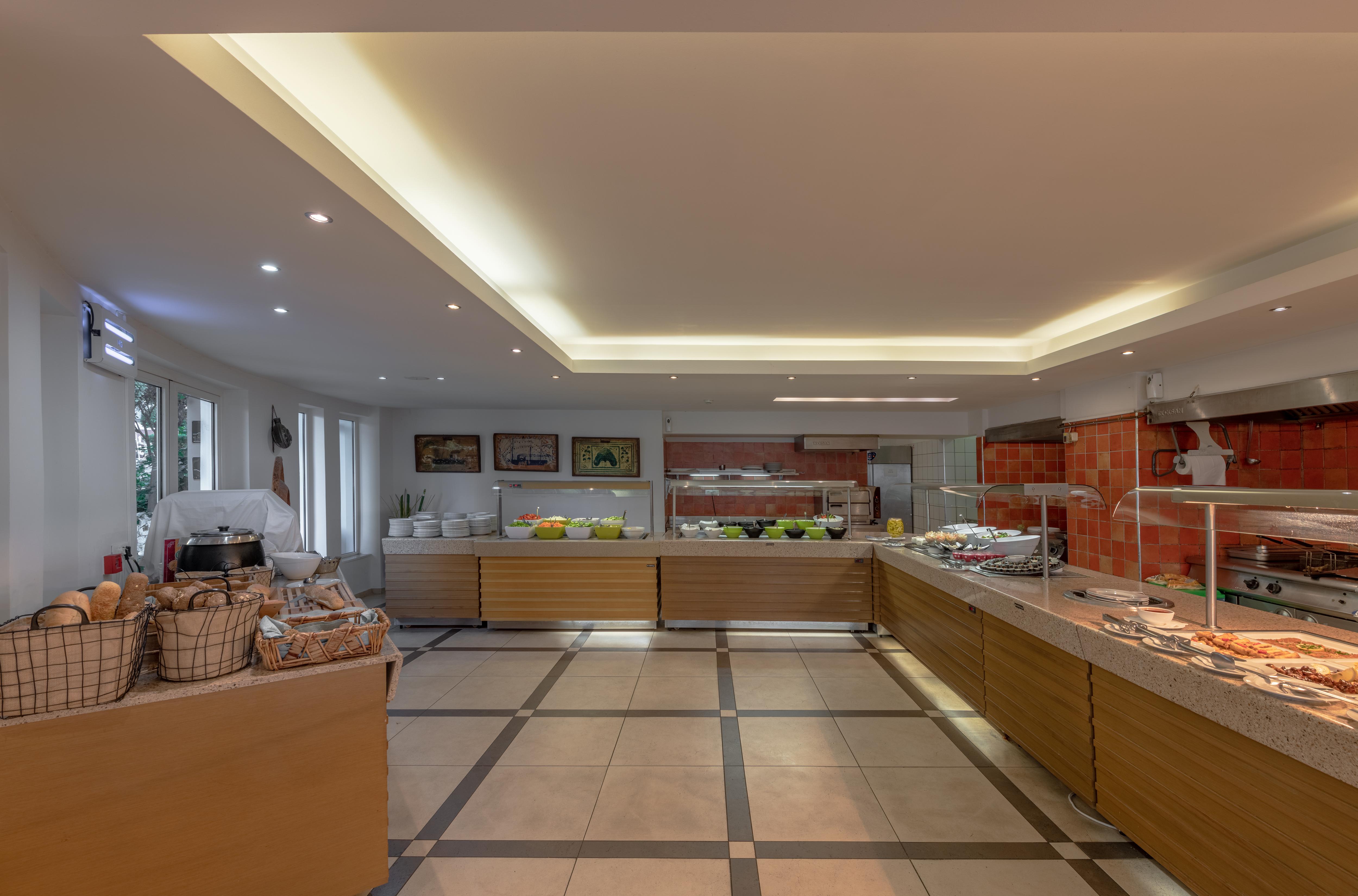Iolida Village Water Park Hotel 4*