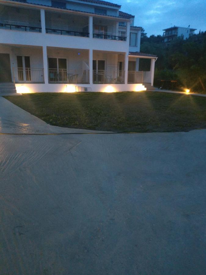 Ktima House *