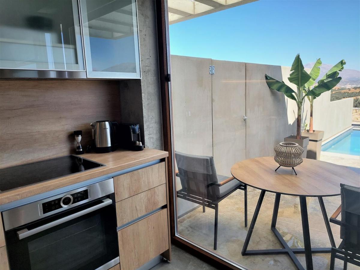 Marnos Luxury *