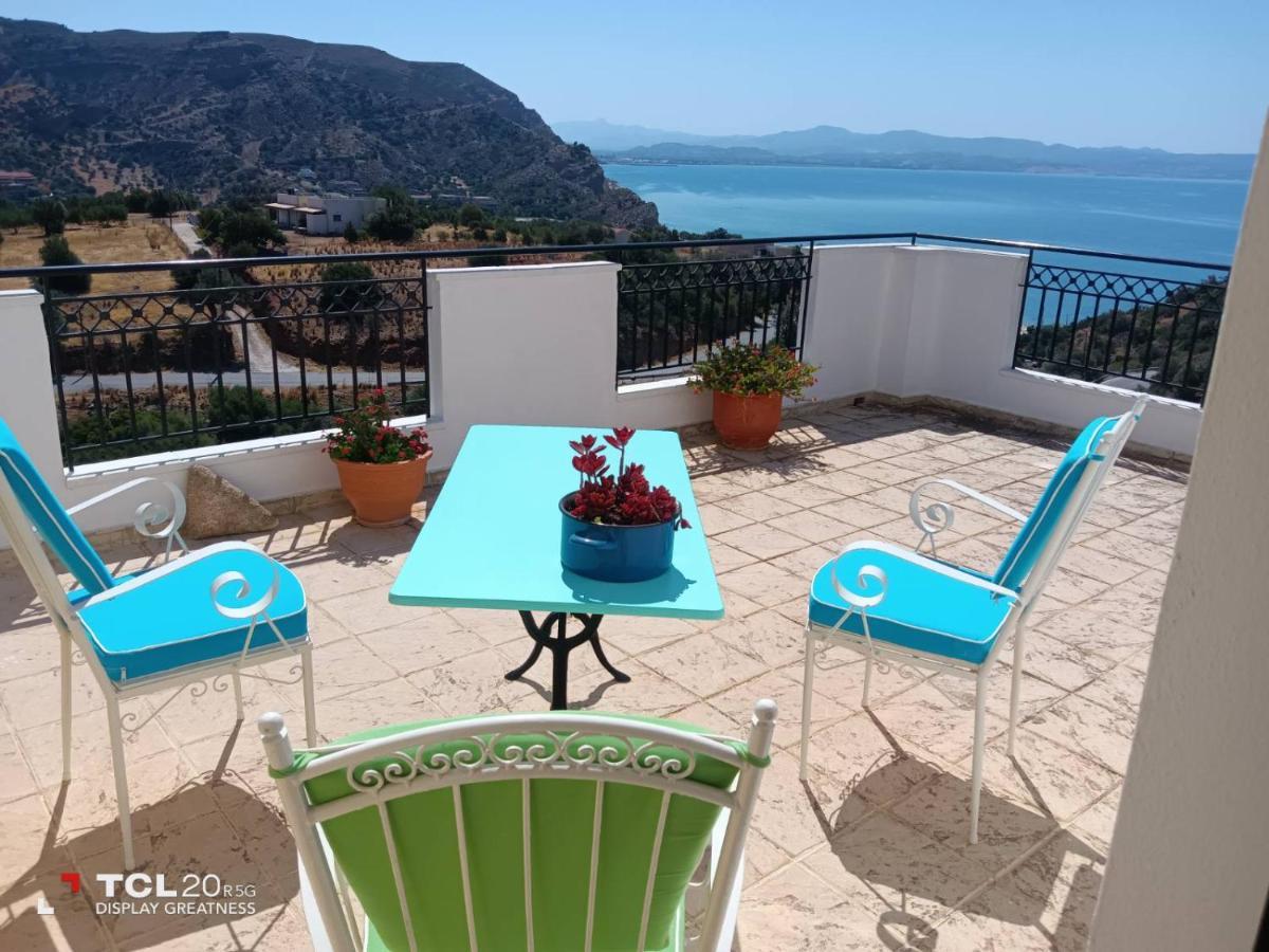 το σπίτι που σε ταξιδεύει Holiday home Agia Galini (Crete)
