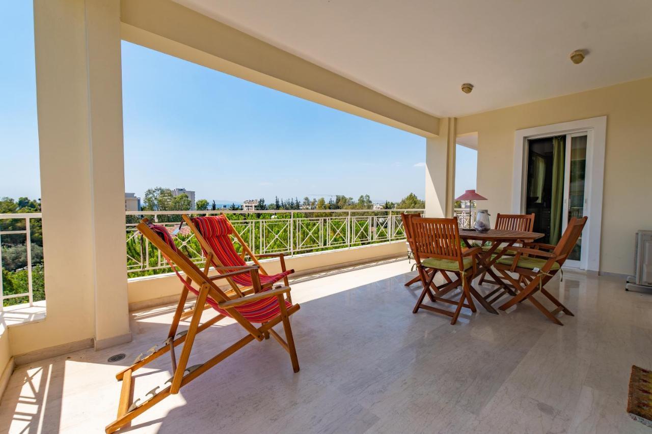 Apartment Spacious In Kavouri *