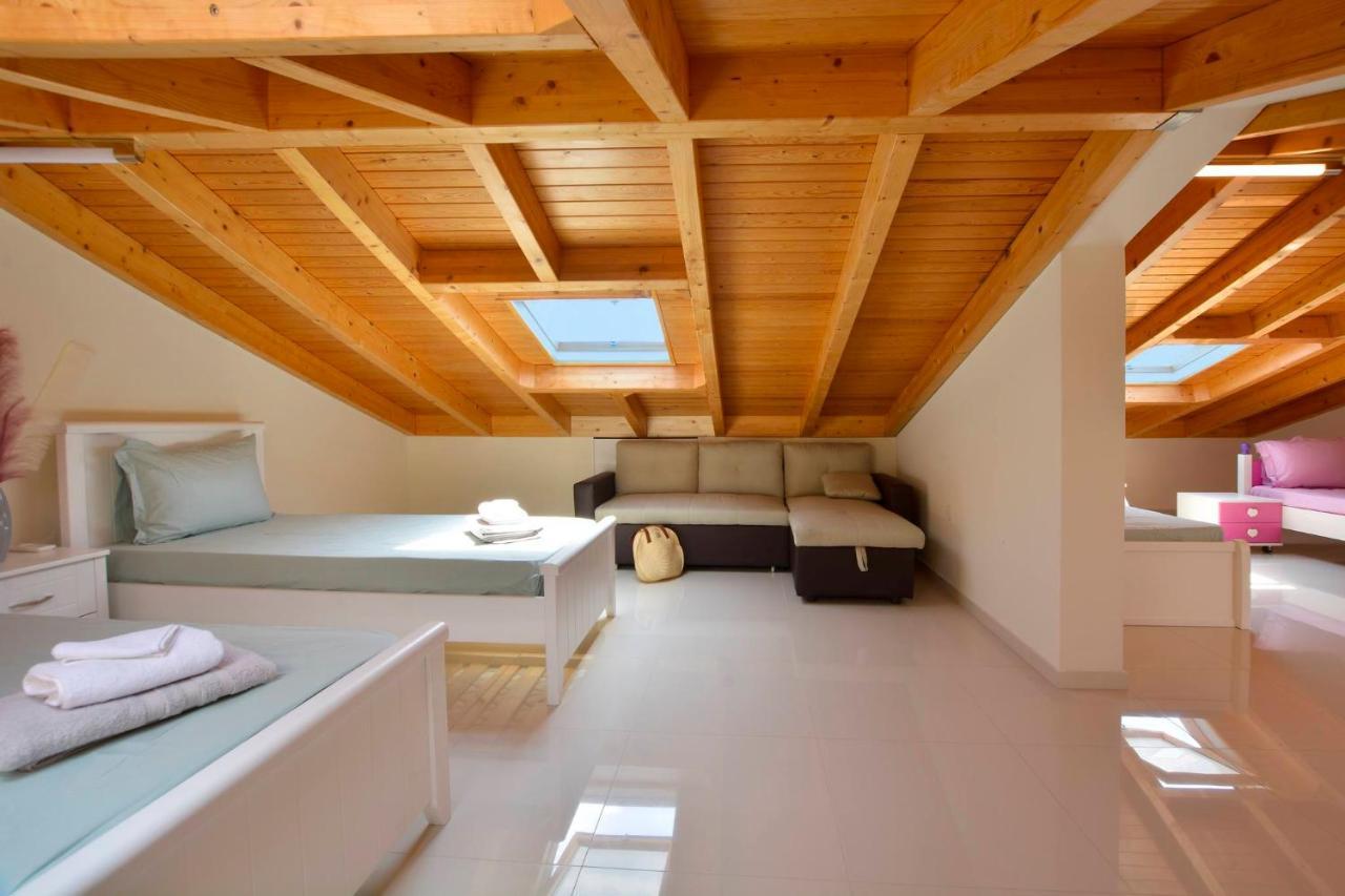 Luxury Bay View Apartment Corfu (city)