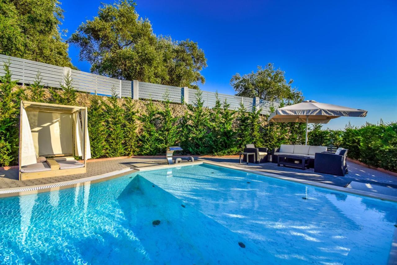 Villa Five Stars