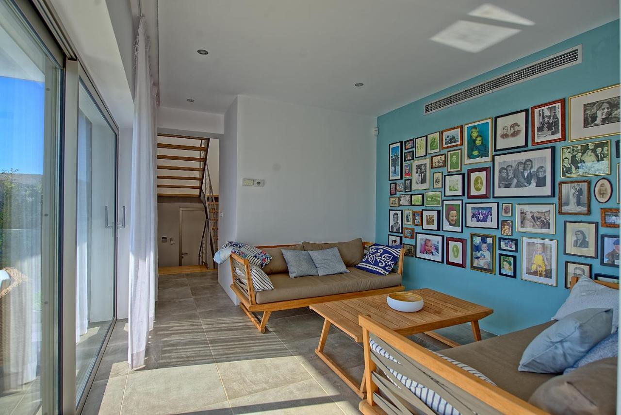 Bluewhite - Luxury In Crete By Posarellivillas *
